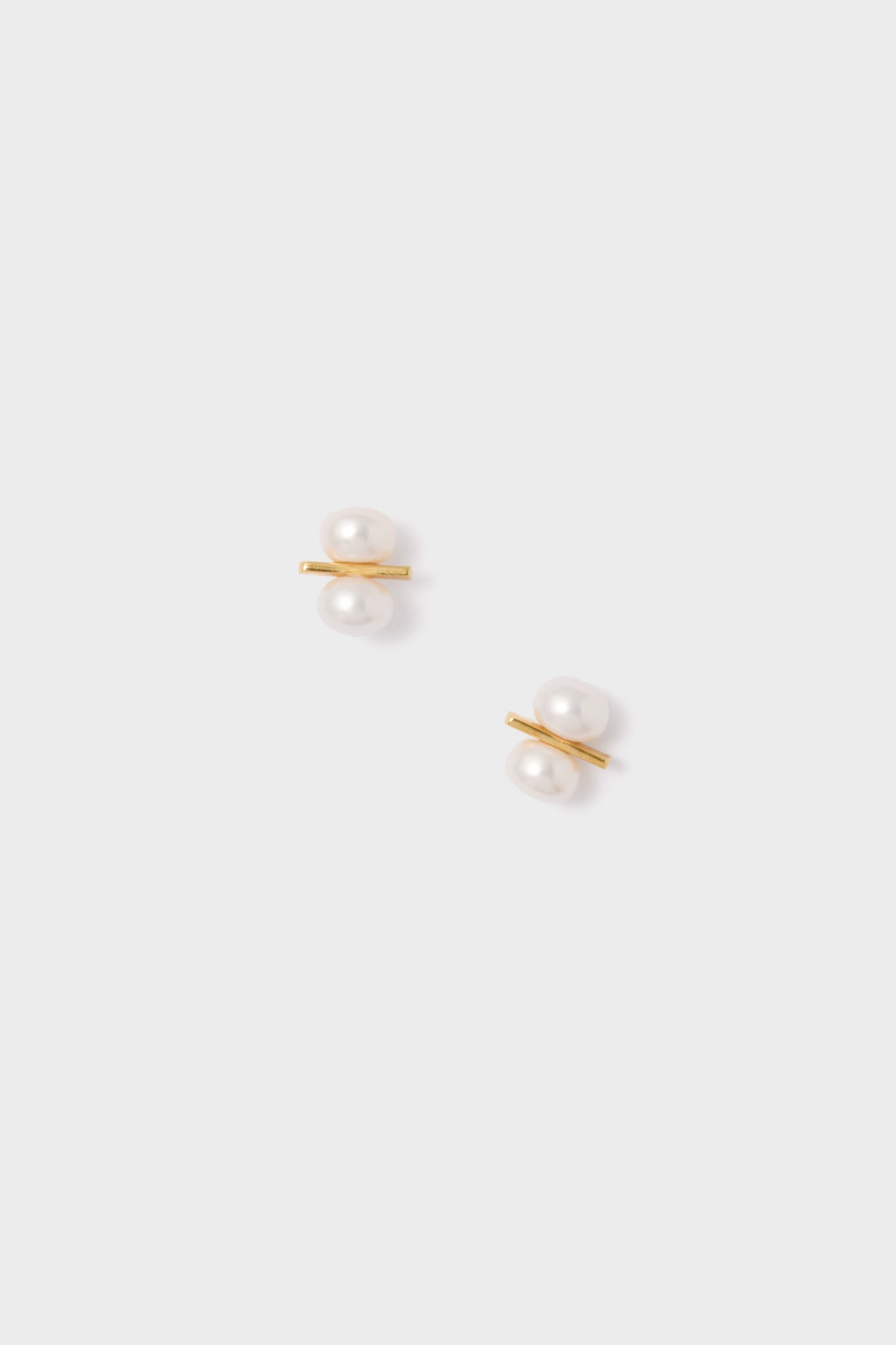 Pearl Mallow Studs