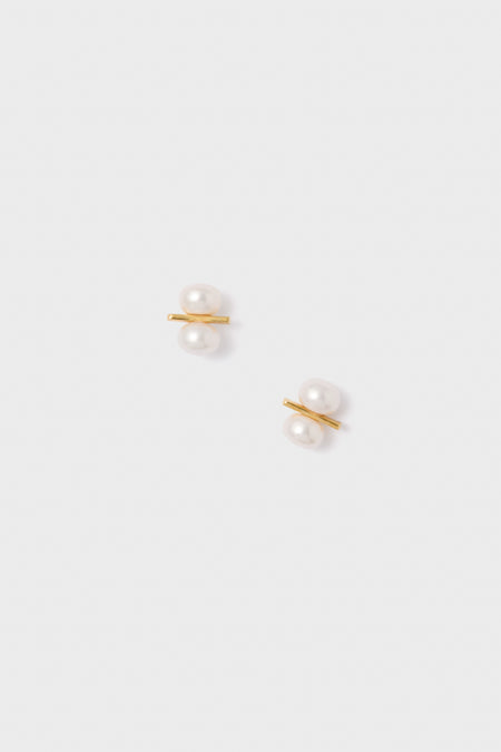 Pearl Mallow Studs