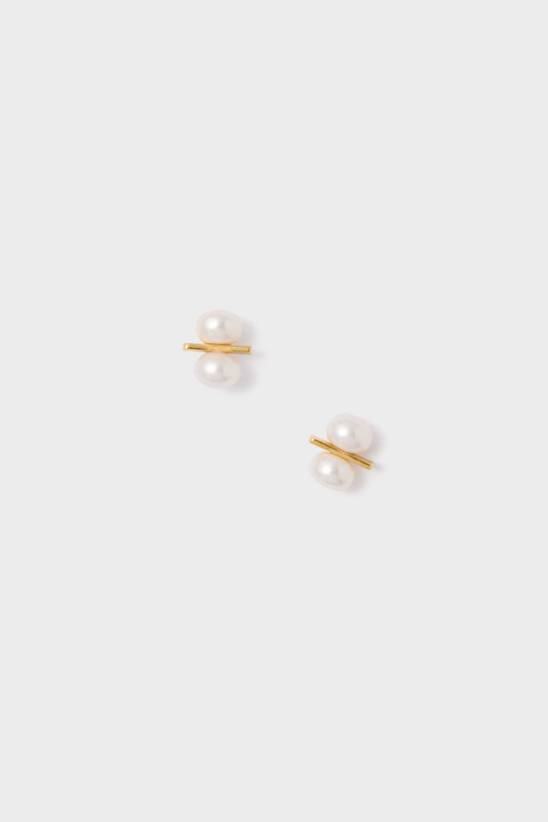 Pearl Mallow Studs