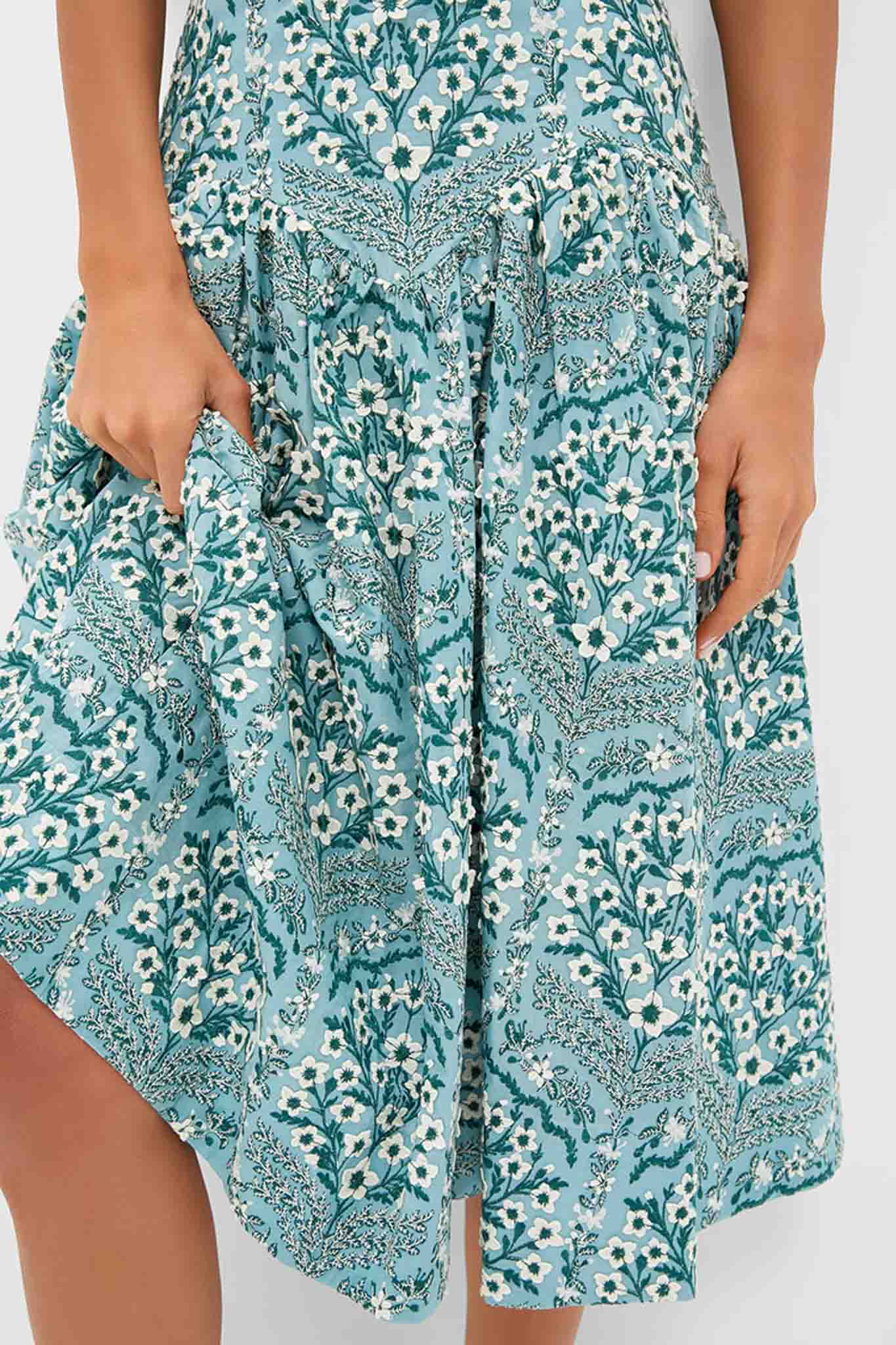 Ceiba Siembra Embroidered Linen Midi Dress