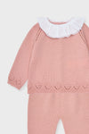 Classic and effortless, the Dusty Pink Baya Merino Baby Girl Knitted Set features a fun ruffled collar and high-end openwork details, perfect for stylish comfort.