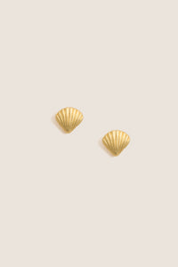 Gold Coquilles Mini Studs