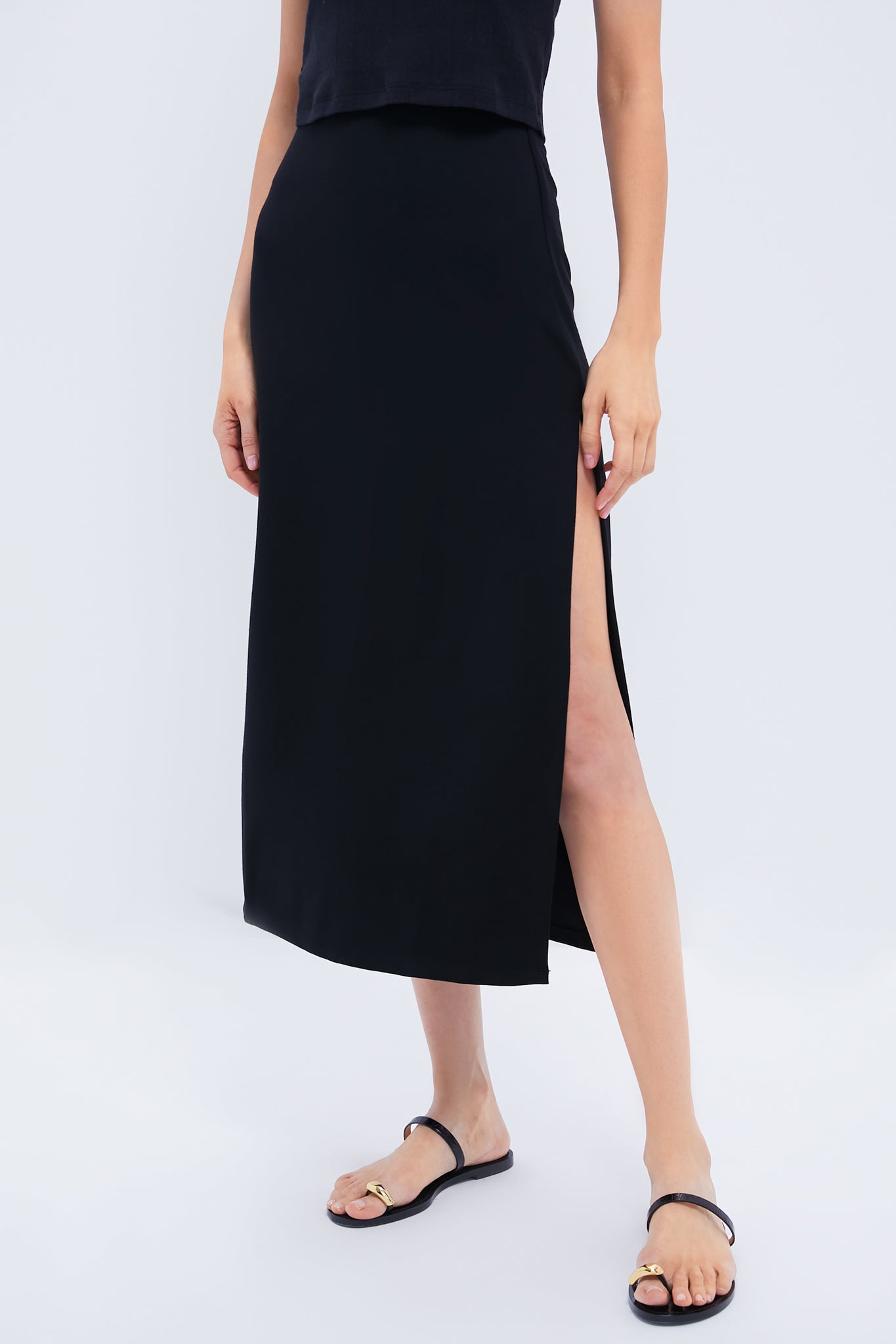 Black Rio Side Slit Skirt | LESET