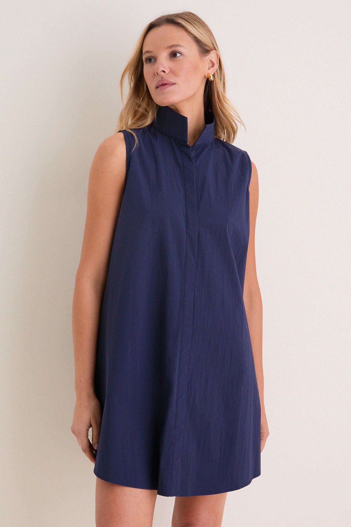 sleeveless t shirt dress Another Tomorrow Tee Model is 57 and is wearing a size small. Navy Sleeveless Charlie Dress |