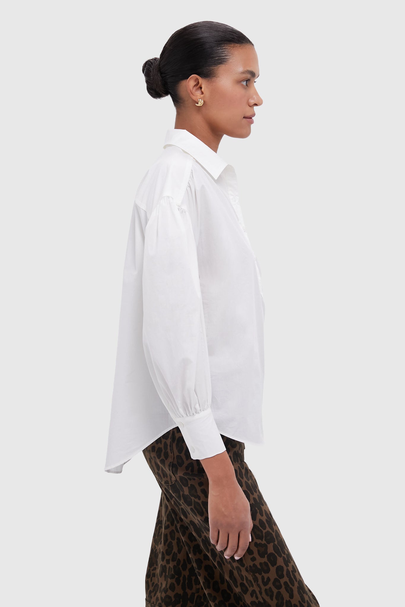 White Scalloped Balloon Sleeve Leanne Blouse