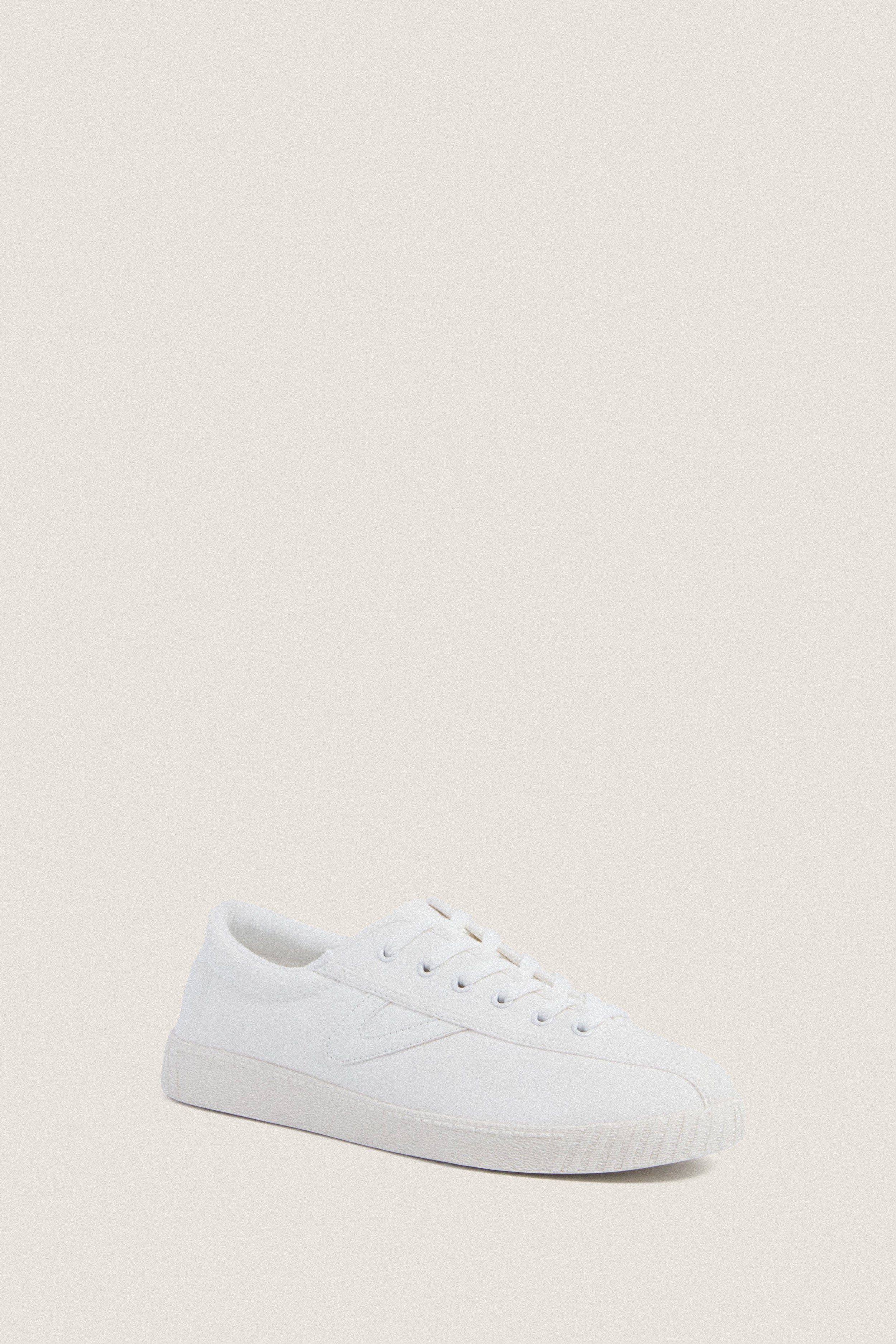 Women's White Nylite Canvas Sneakers | Tretorn