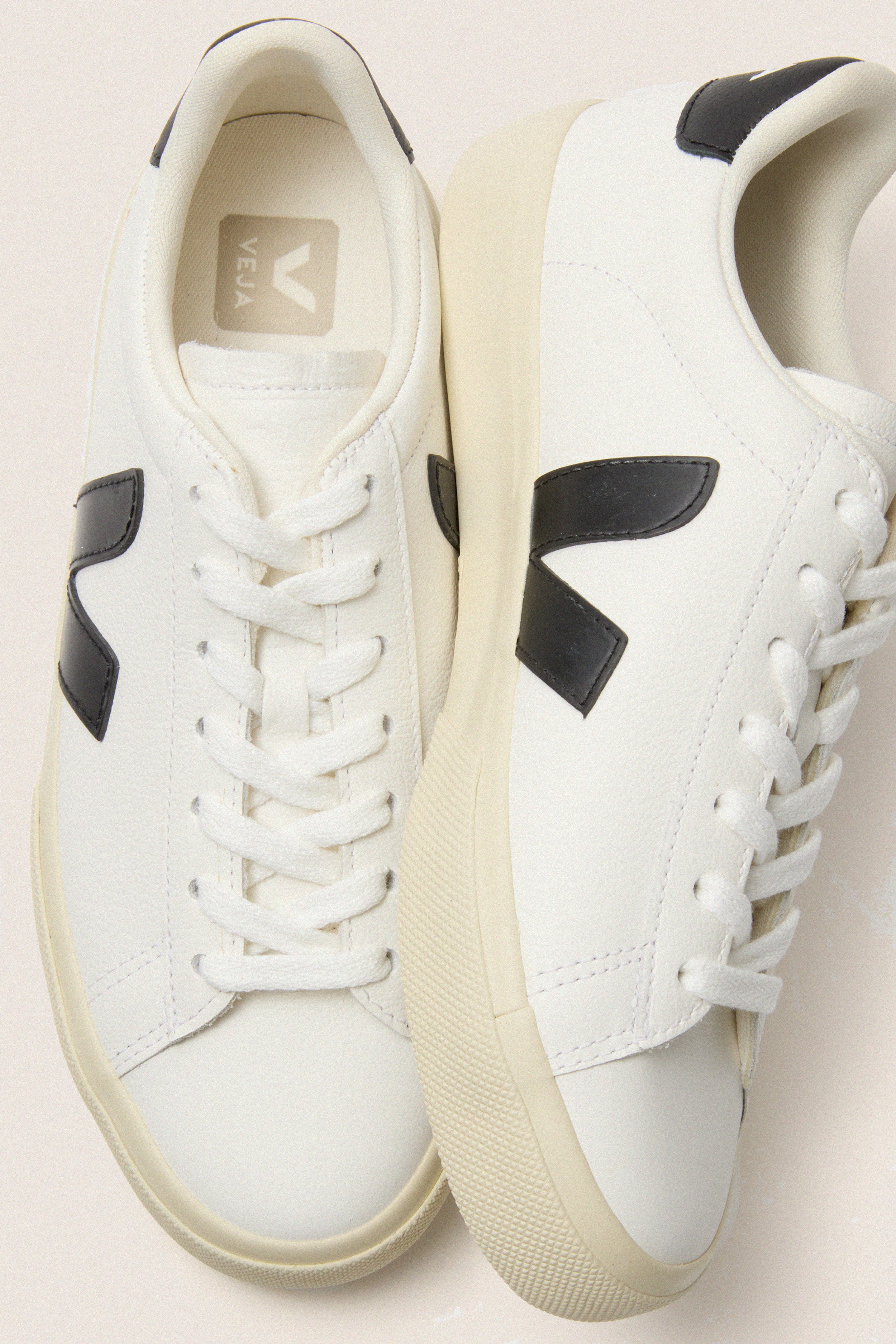 Extra White Black Campo Sneakers