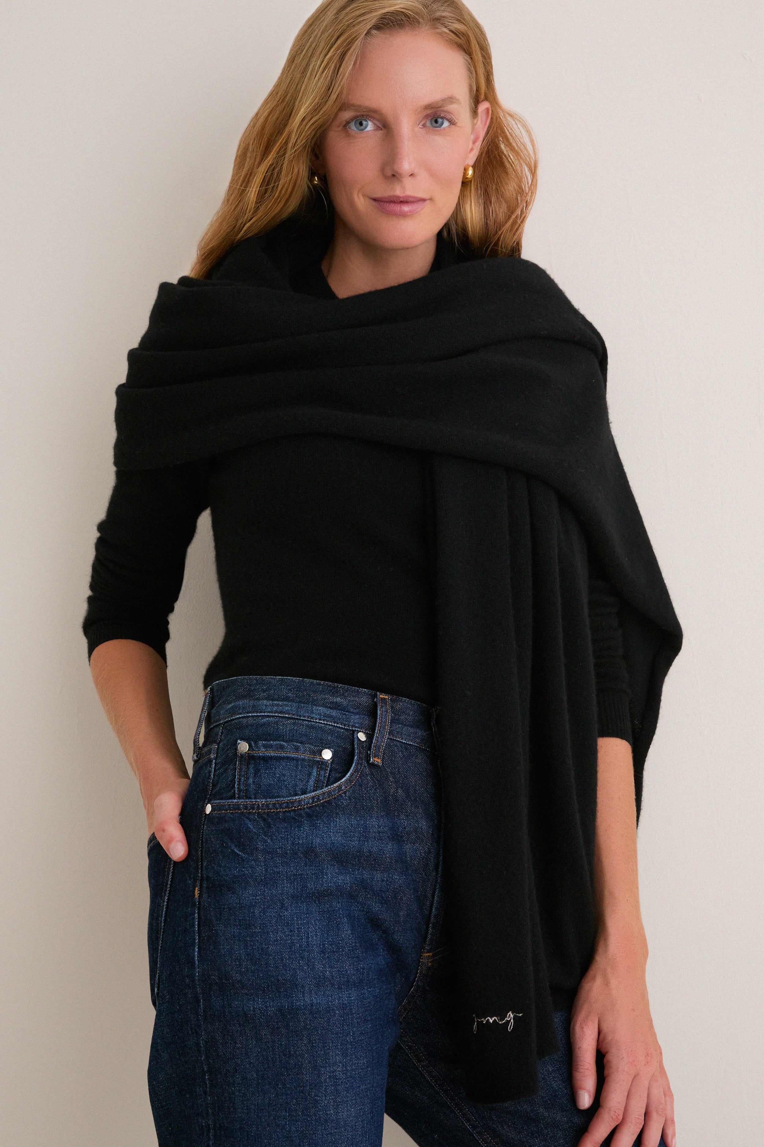 Noir Cashmere Blanket Scarf