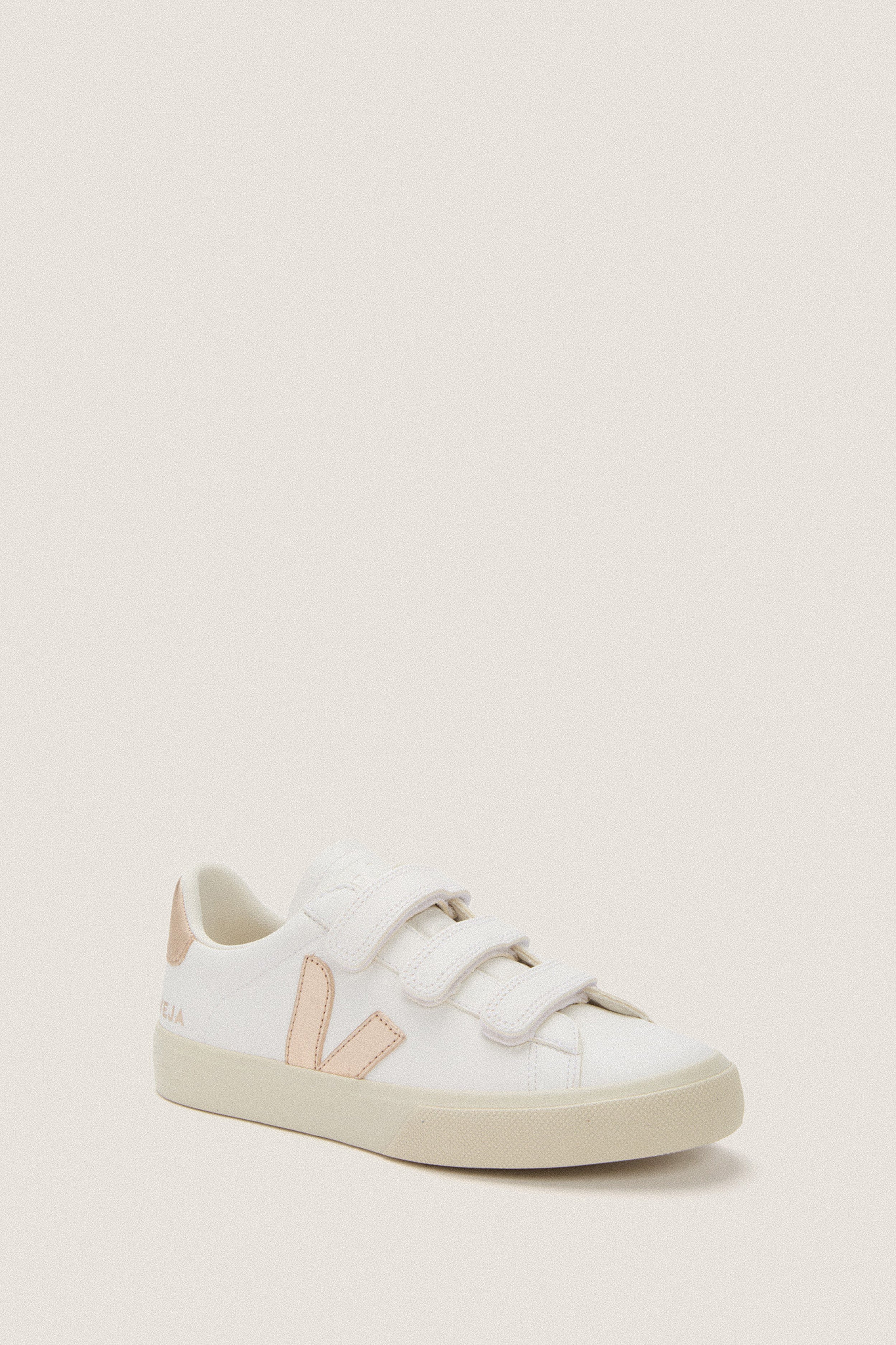 Extra White Platine Recife Logo Sneakers | VEJA