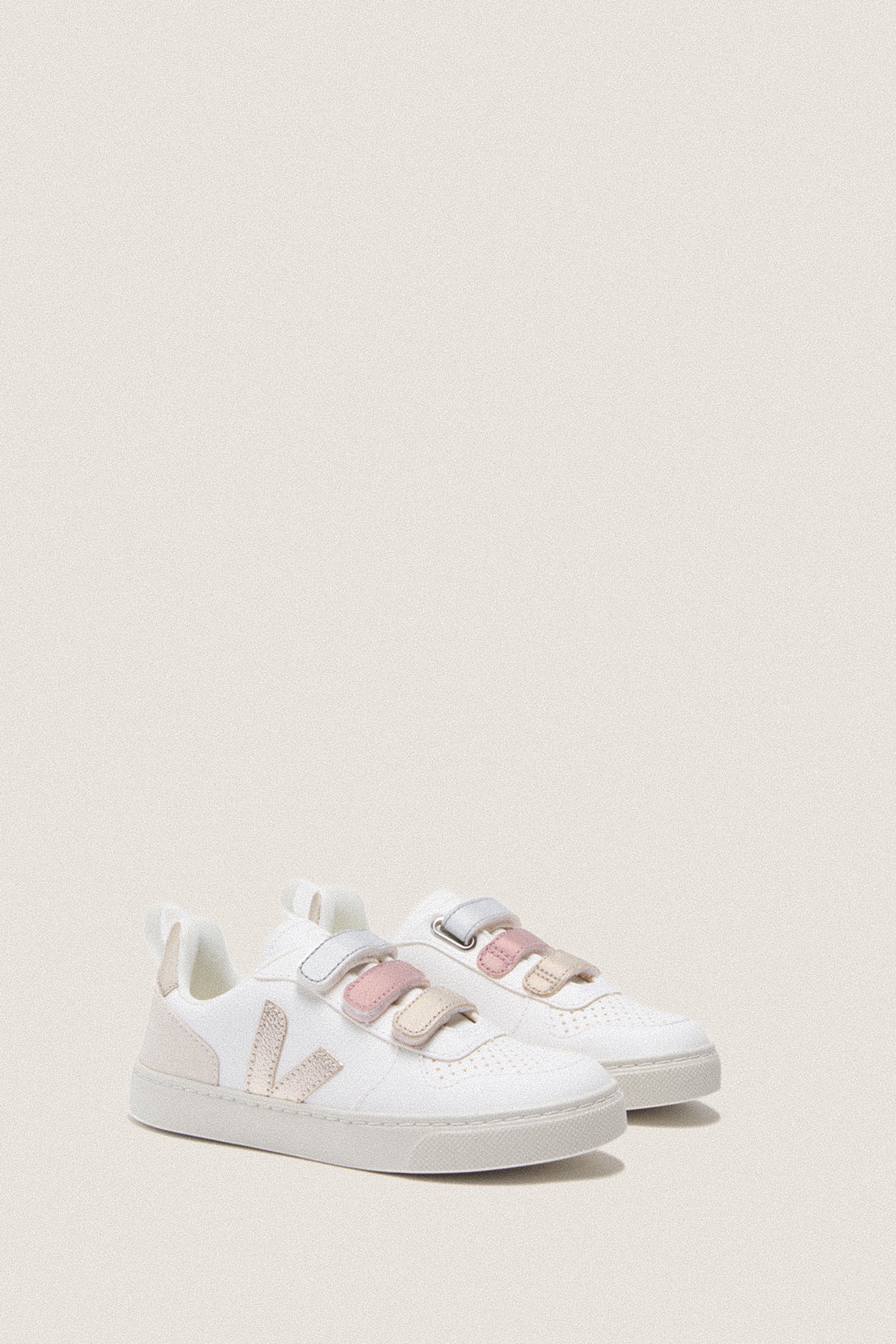 Kids Multicolor Extra White Shiny Small V-10 Sneakers
