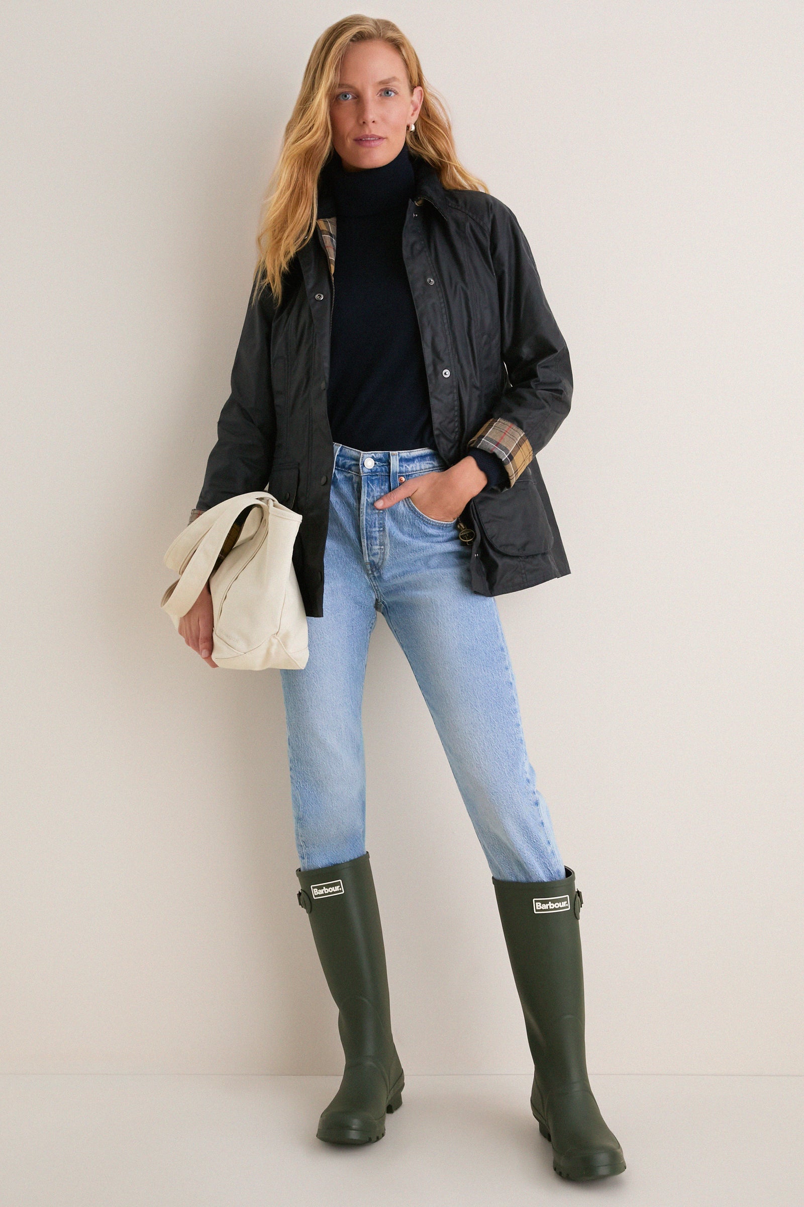 Navy Beadnell Wax Jacket