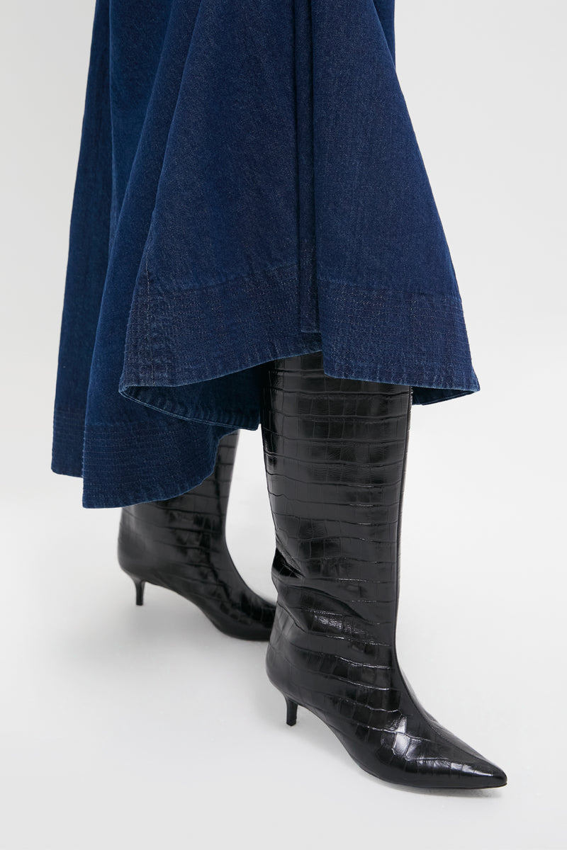 Black Maryana Up Mid Boots: classic knee-high, croc-embossed design with pointed toes and kitten heels, embodying effortless style for a fun, high-end look.