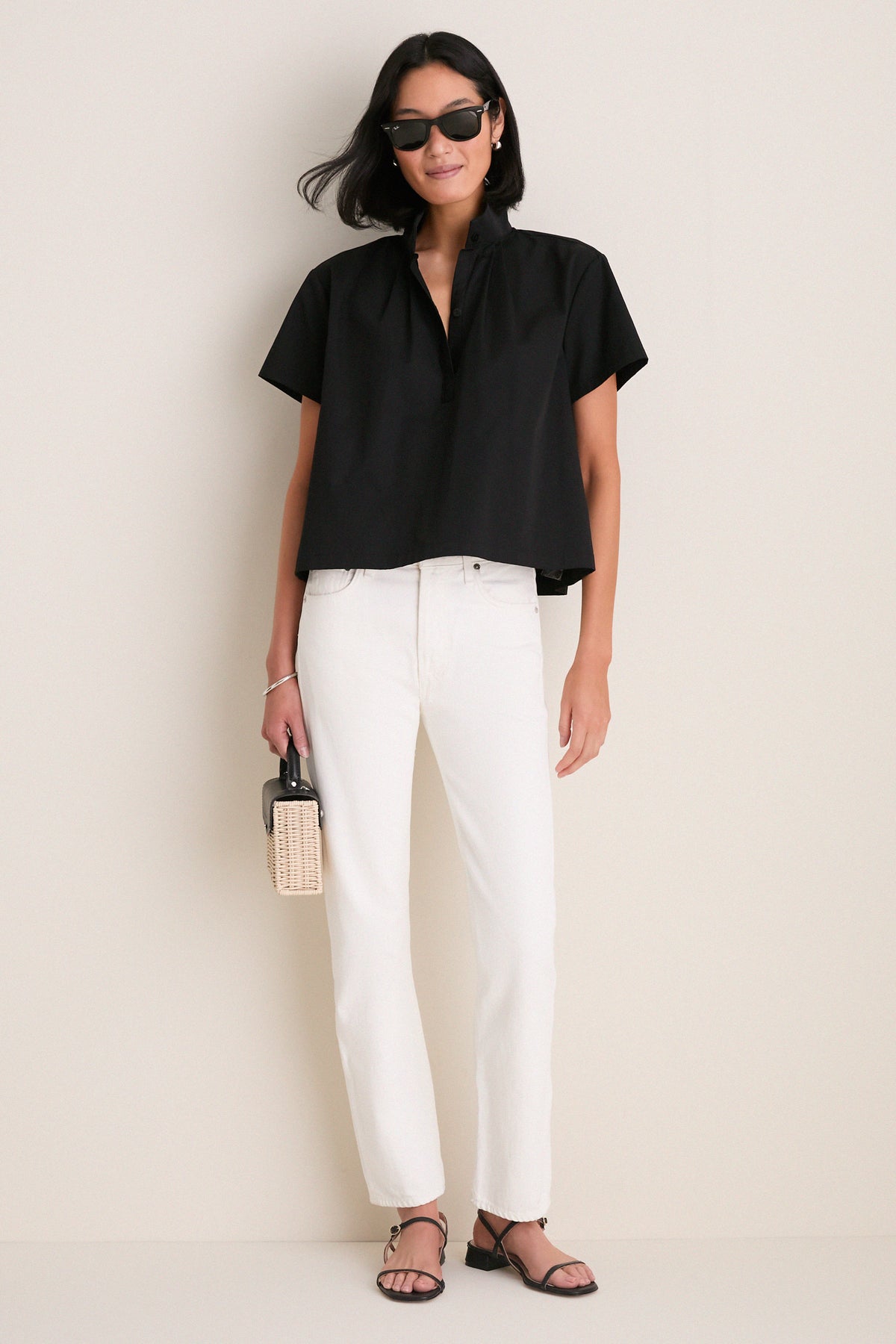 Black Finn Popover