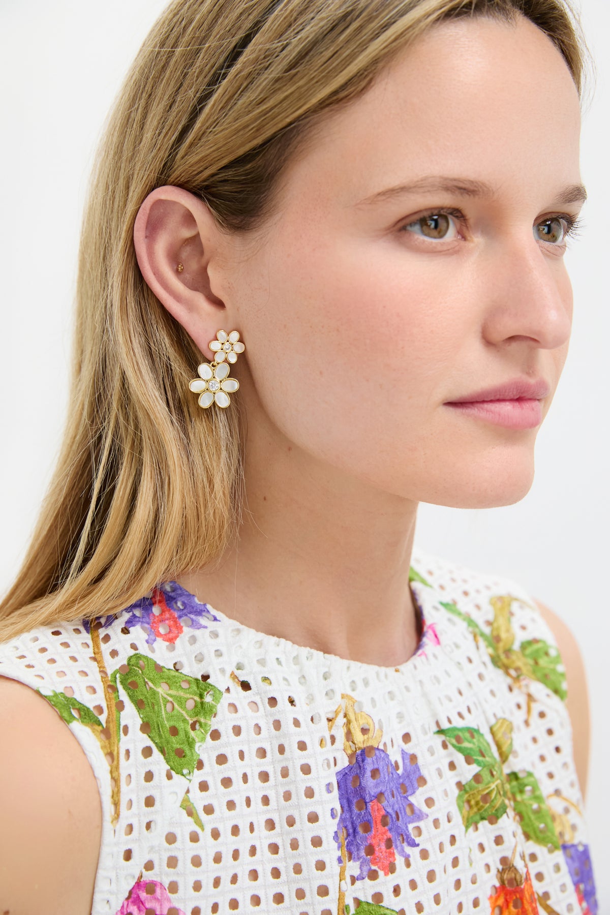 White Daisy Double Earrings