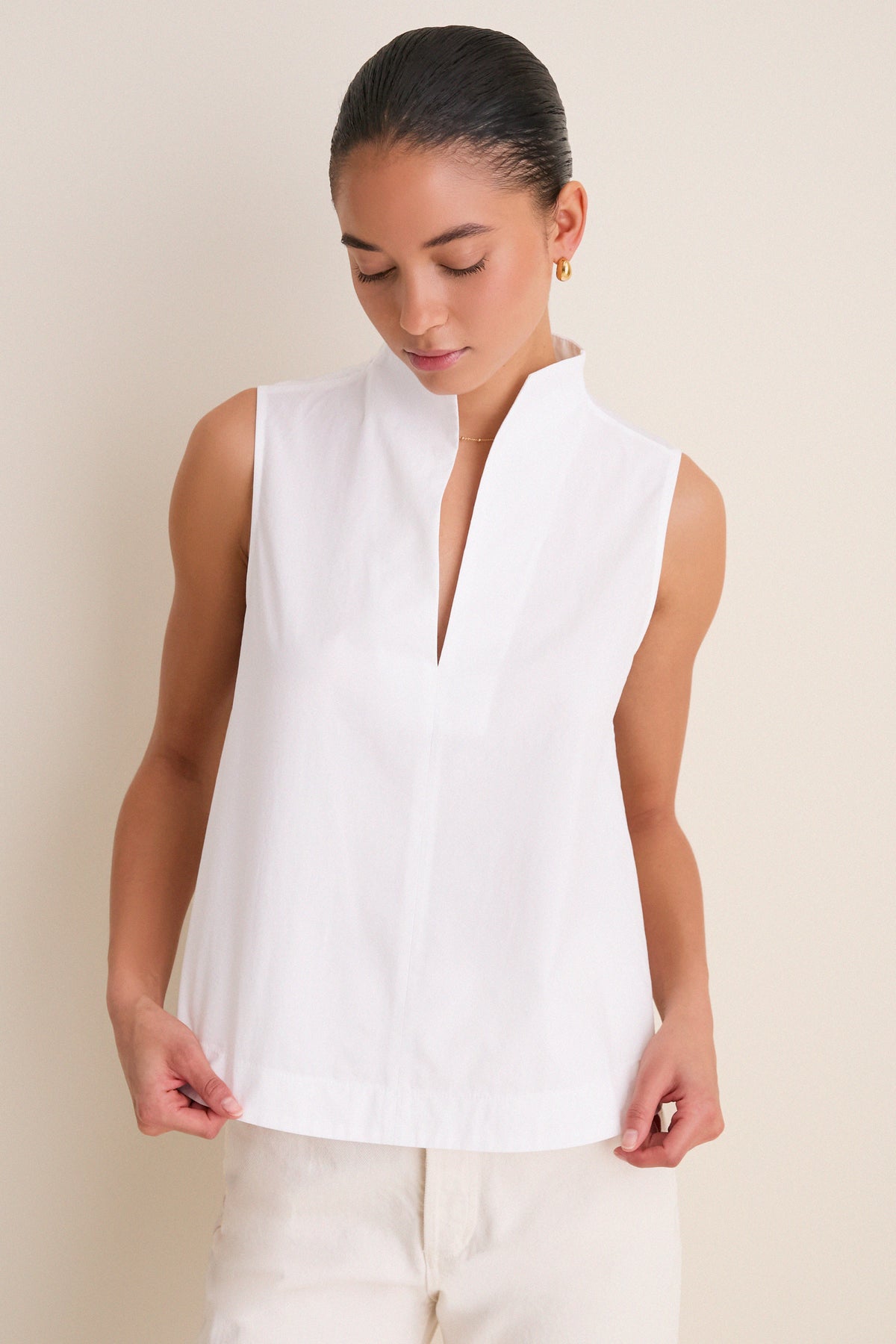 White Sleeveless Celeste Top
