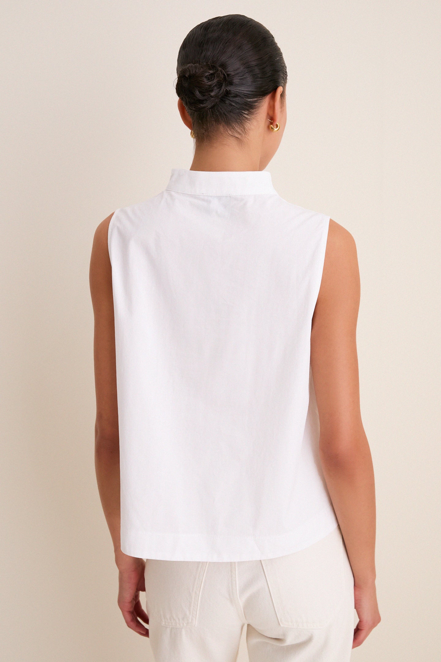 White Sleeveless Celeste Top