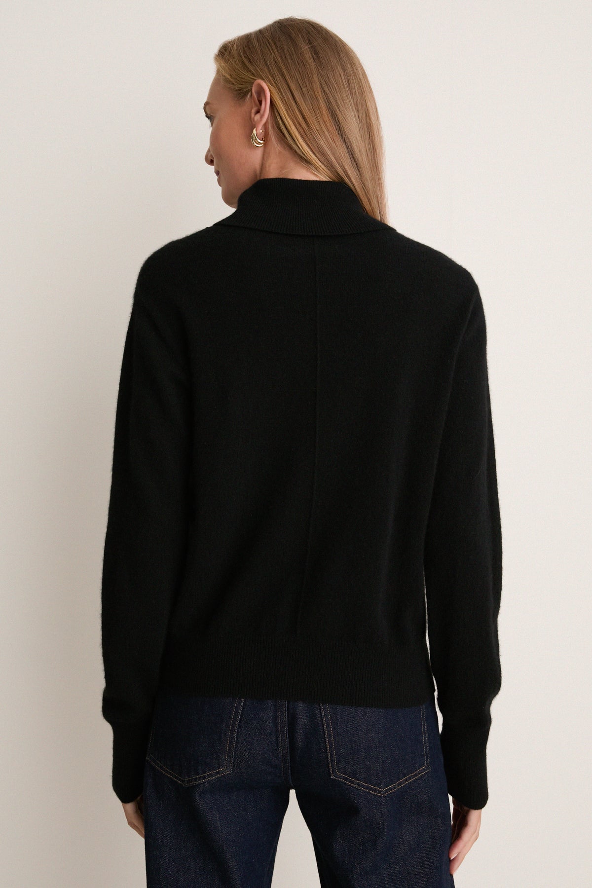 Black Cashmere Evelyn Turtleneck