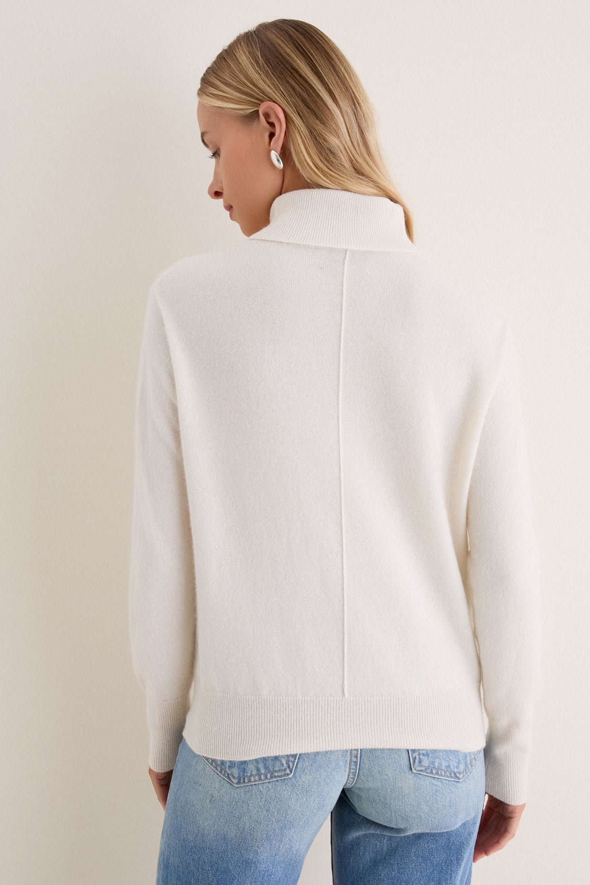 Ivory Cashmere Evelyn Turtleneck