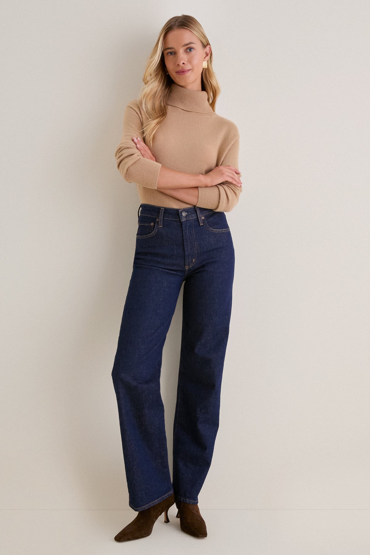 Camel Cashmere Evelyn Turtleneck