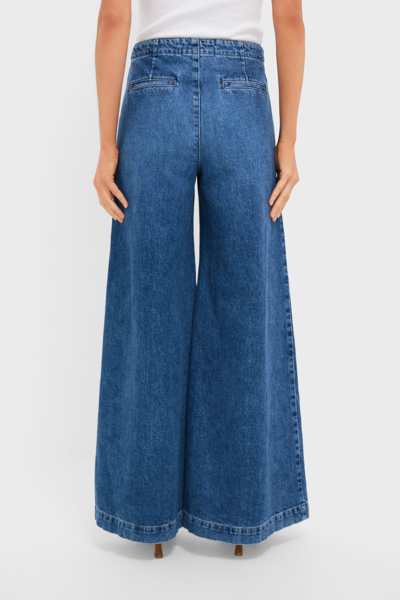 Paris Dancing in the Dark Jean