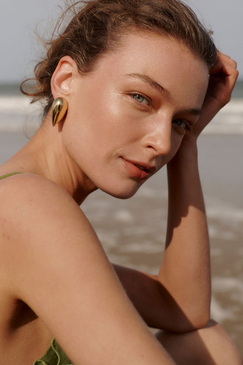 High Polish Gold Art Heart Earrings