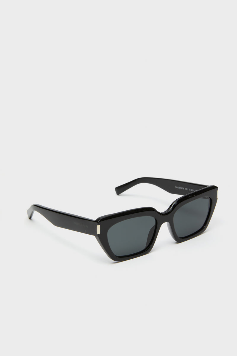 Shiny Solid Black Corner Angle M Sunglasses, classic cat-eye style with dark lenses and metal hinge detail, offer effortless, high-end protection and fun, versatile wear.