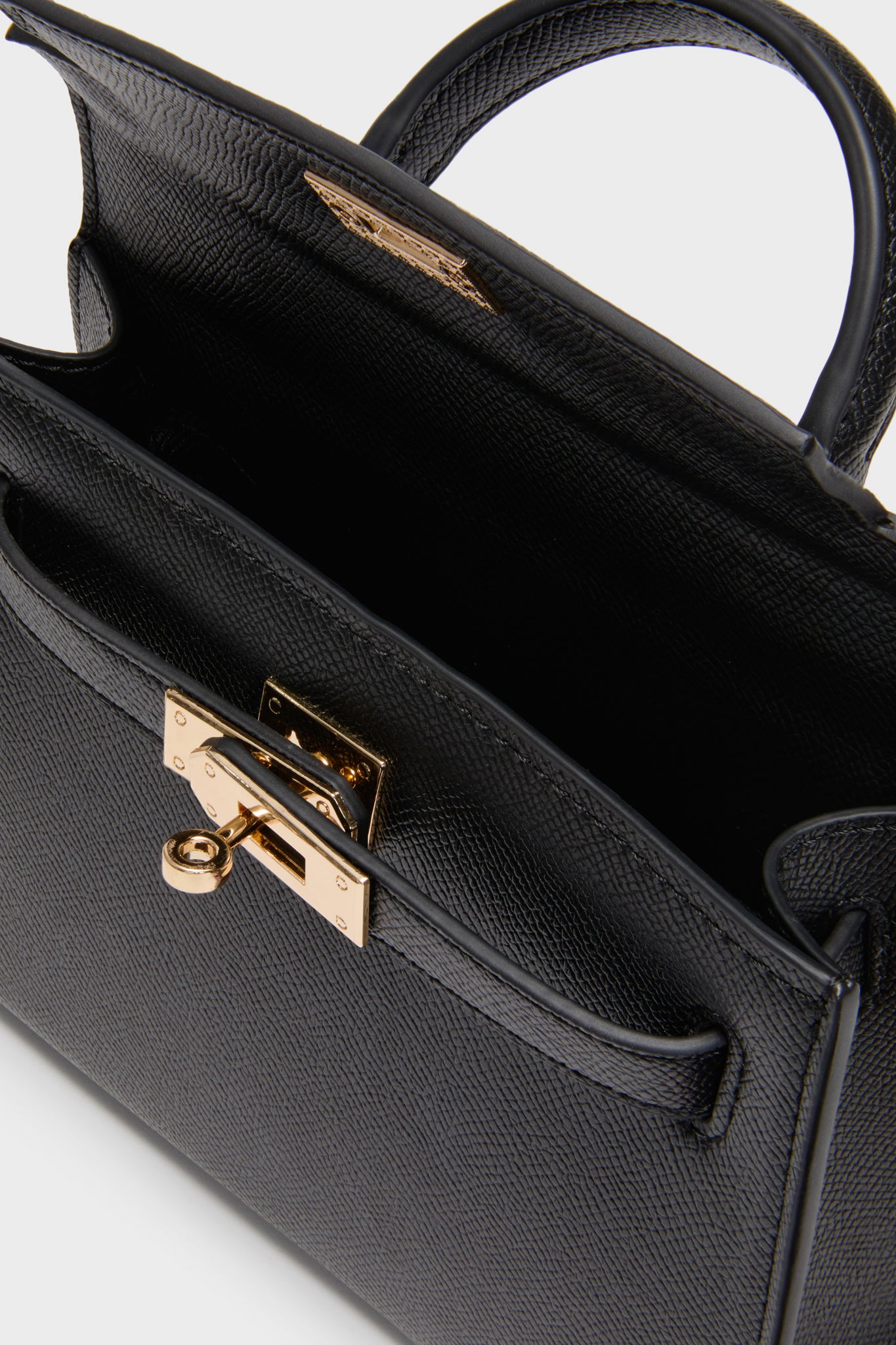 Black Hariette Handle Bag