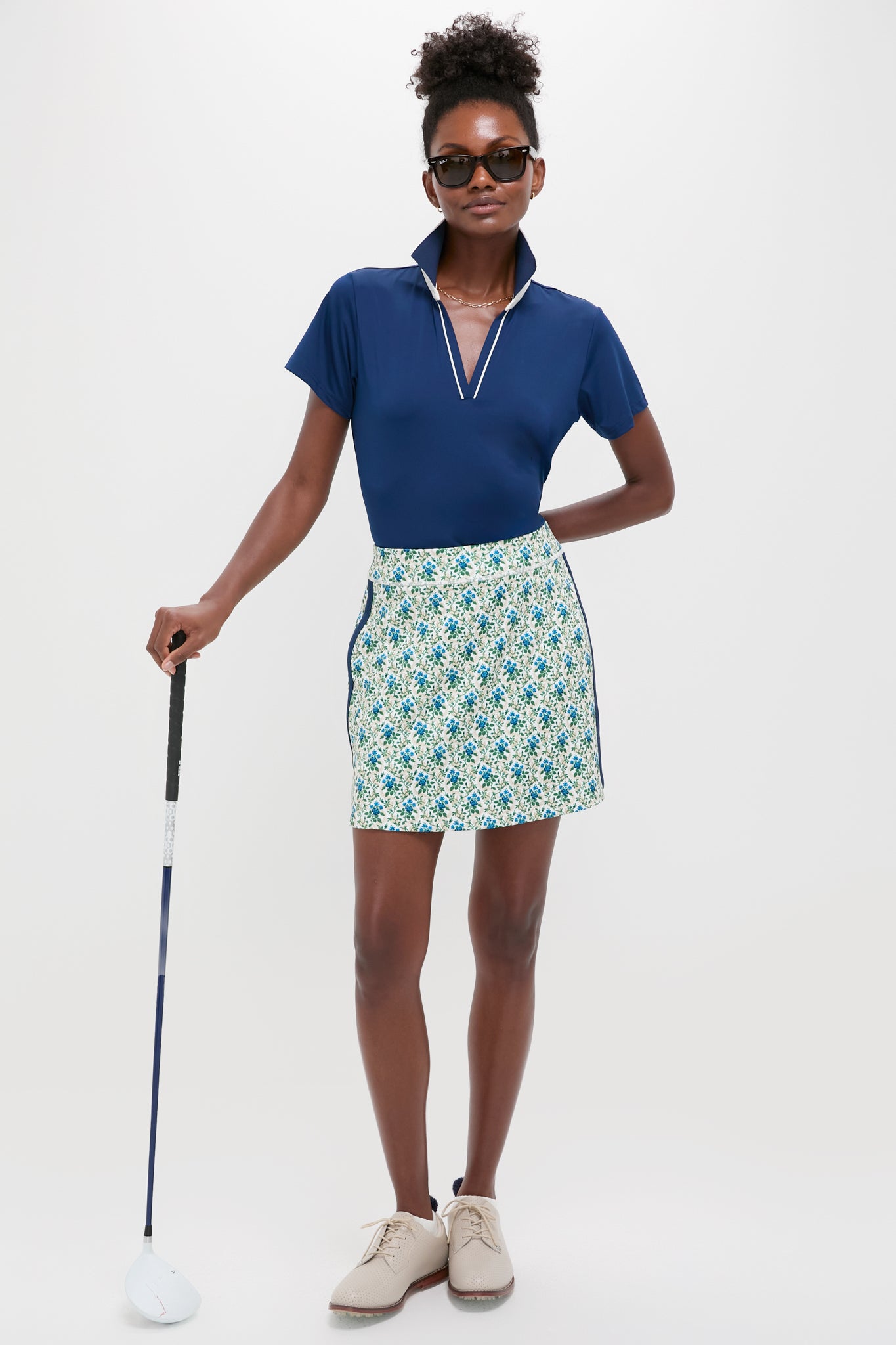 Victorian Lattice 16 Inch Performance Stretch Woven Karrie Golf Skirt