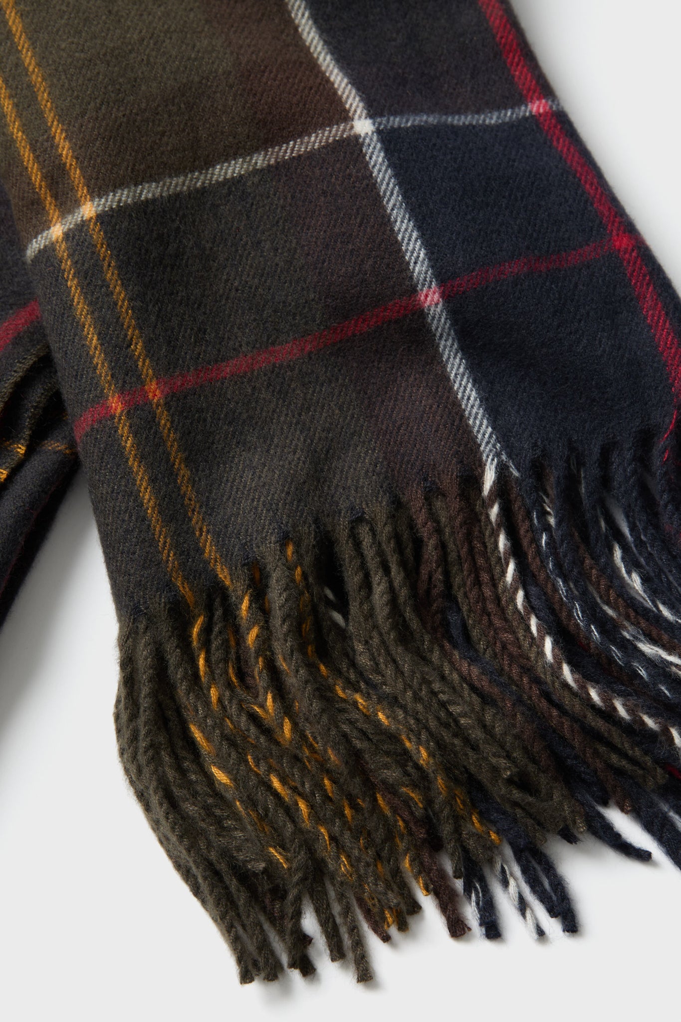 Hailes Tartan Classic Wrap | Barbour