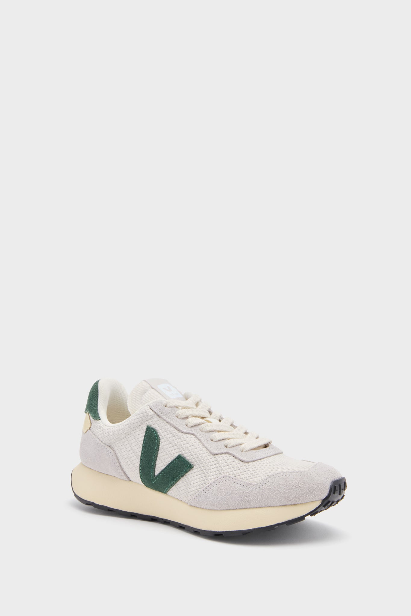 Natural Cyprus Paulistana Sneakers