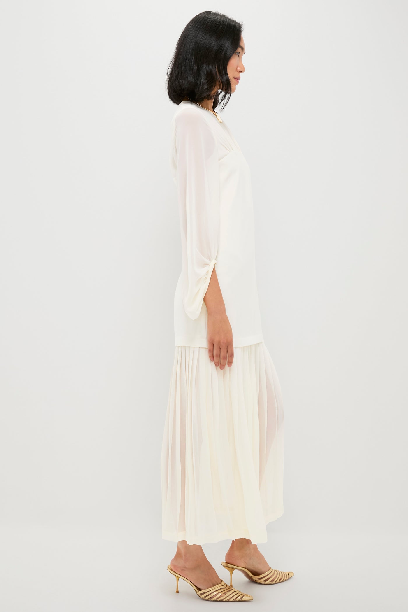 high clothing pleated dress 2025 high-end temperament fashionable women's round neck long skir making it an ideal choice for weddings Pleated Dress with Long Sleeve