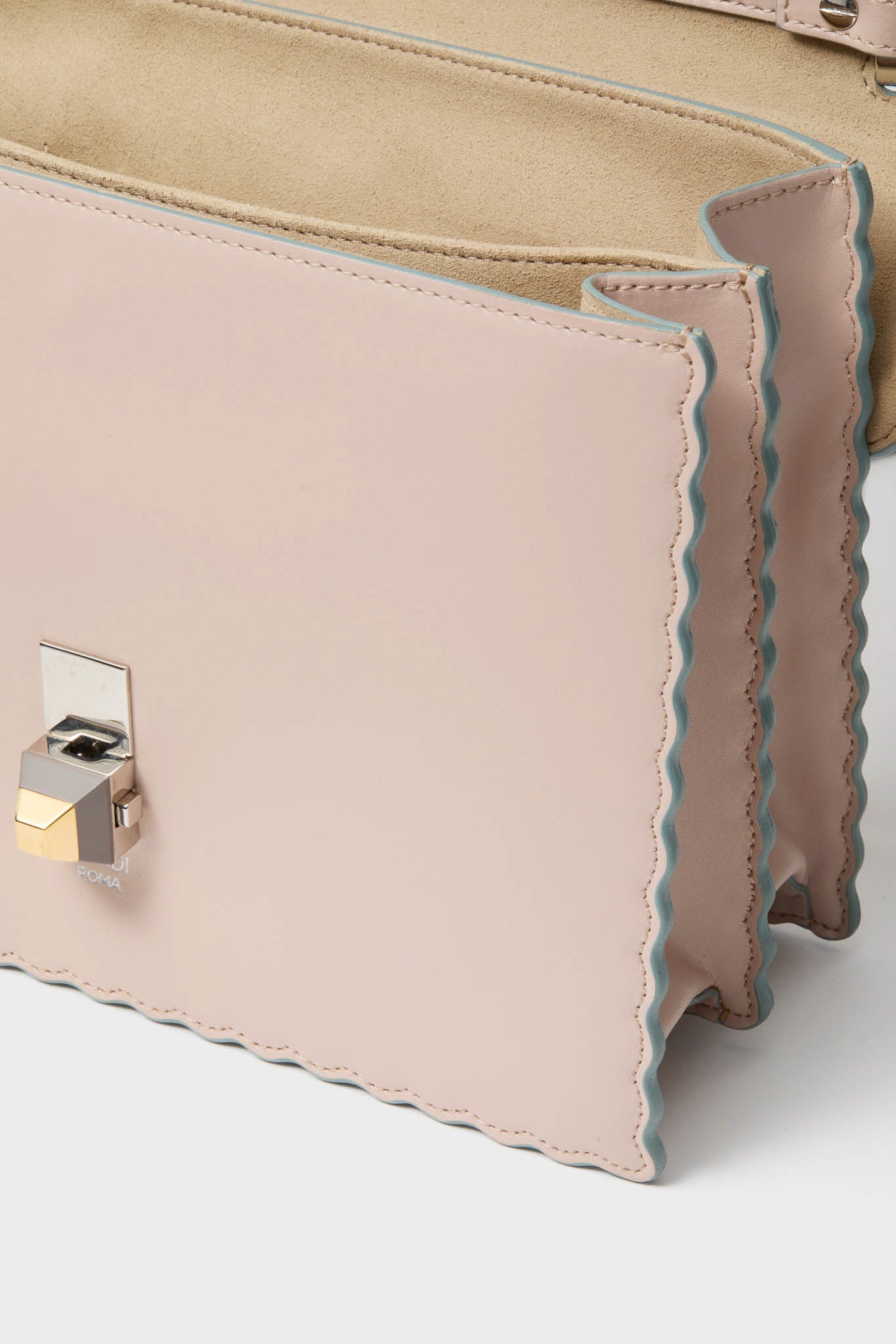 Fendi Light Pink Vitello Liberty Scalloped Studded Kan I Shoulder Bag