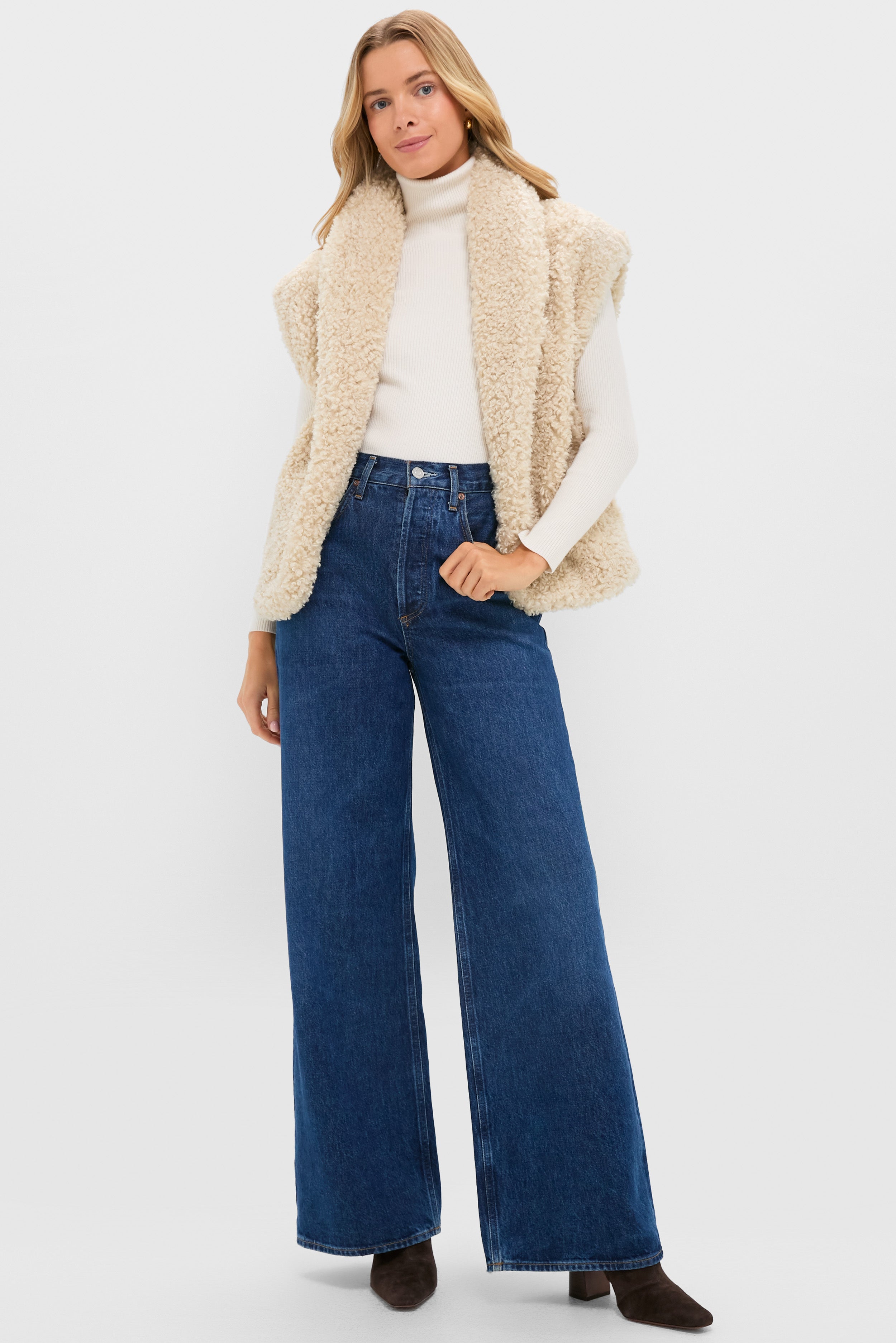 Oversized Aspen Sherpa Vest | Hyacinth House