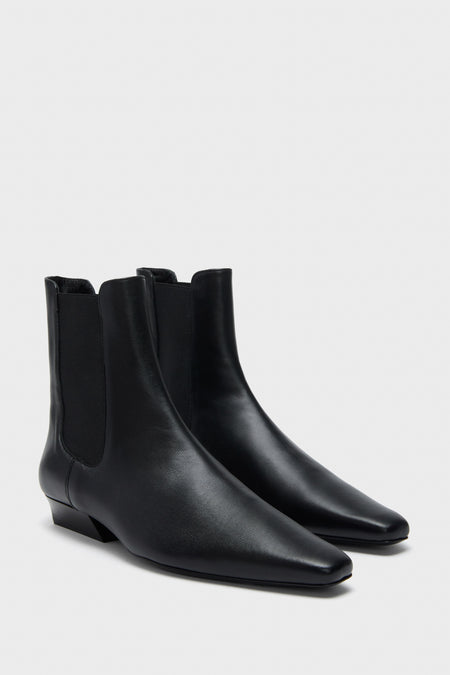 Black Wally Chelsea Boot