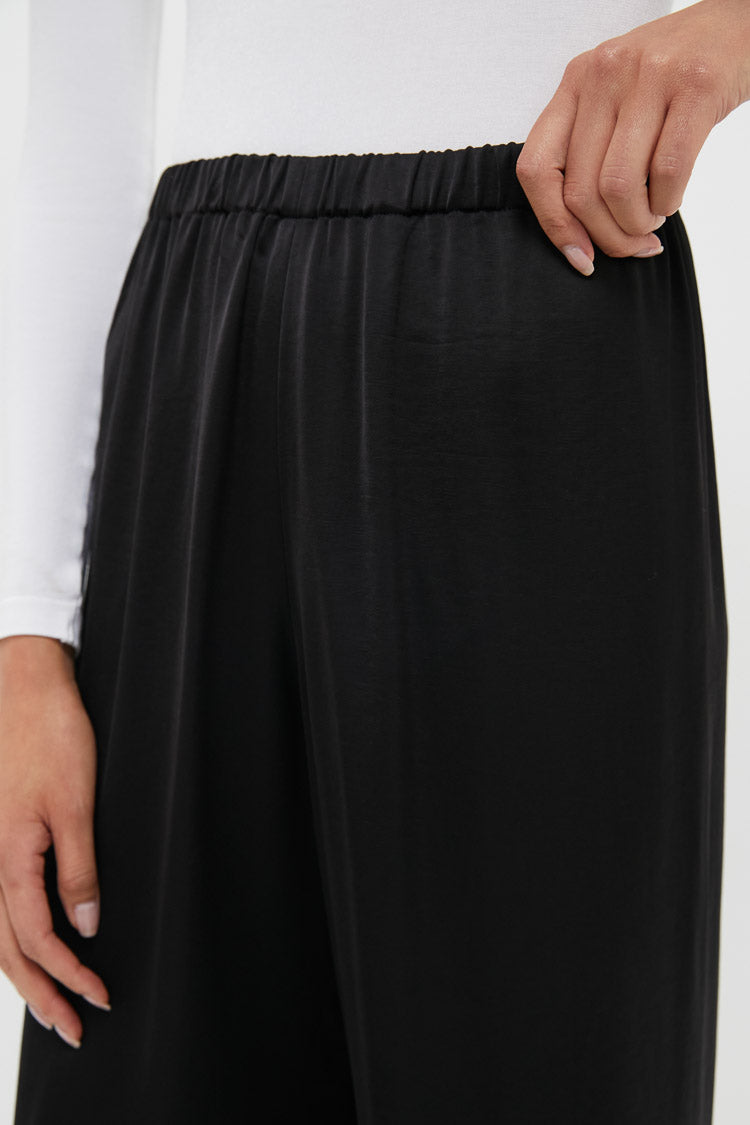 Black Demi Pant