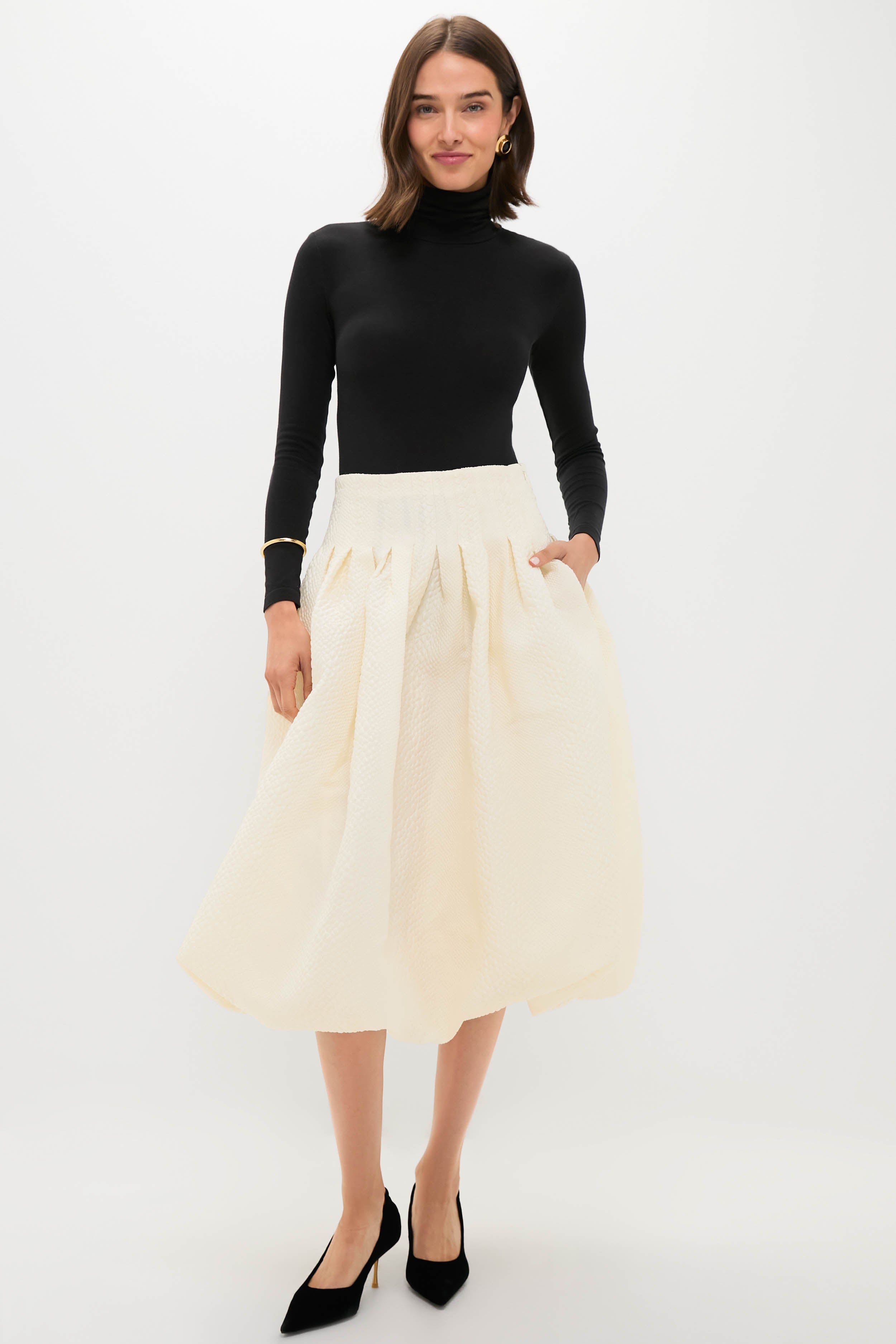  BUBBLE SKIRT W ホワイト S【韓国限定】 Cream Fayetta Embossed Bubble Skirt | Sea New York