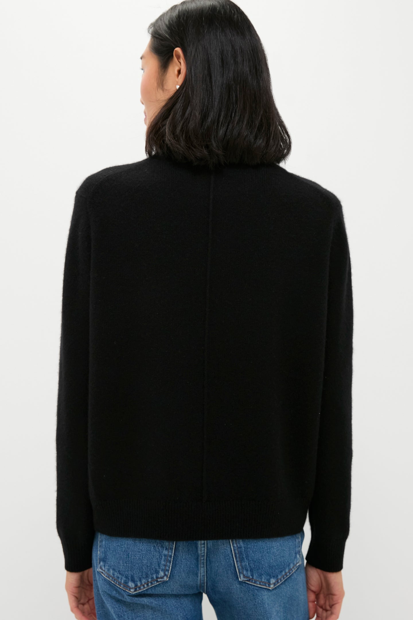 Black Cashmere Boyfriend Bodie Crewneck