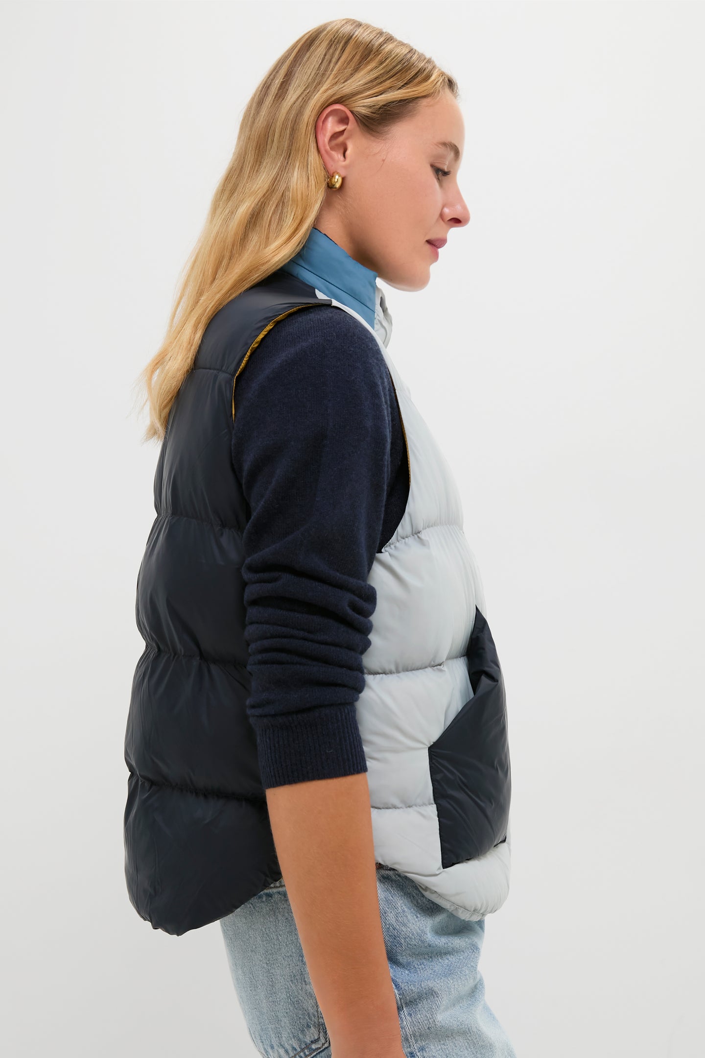 Navy Colorblock The Down Polar Vest | THE GREAT. Outdoors