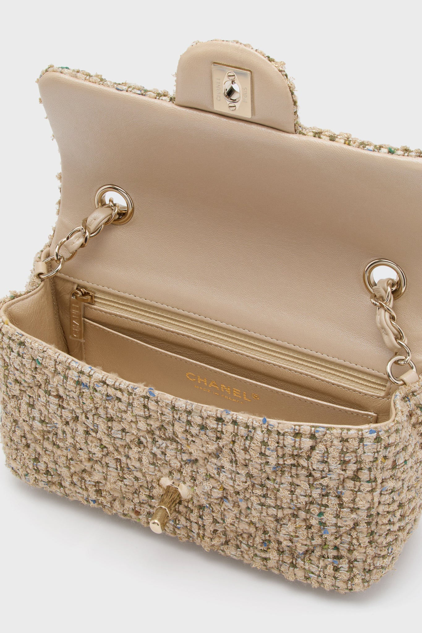 Chanel Tweed Shoulder Bag | Tuckernuck Archive Collection