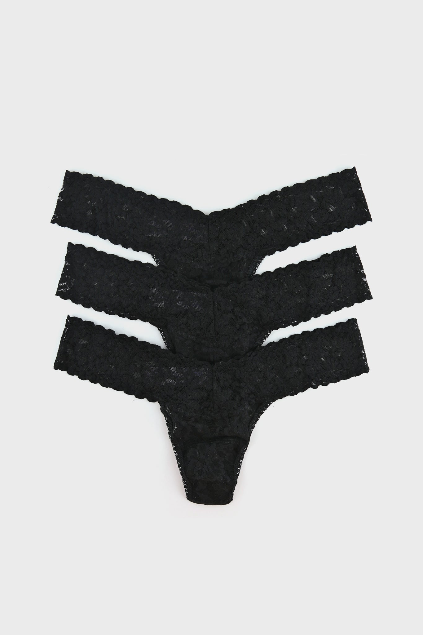 Black Low Rise Thong 3 Pack