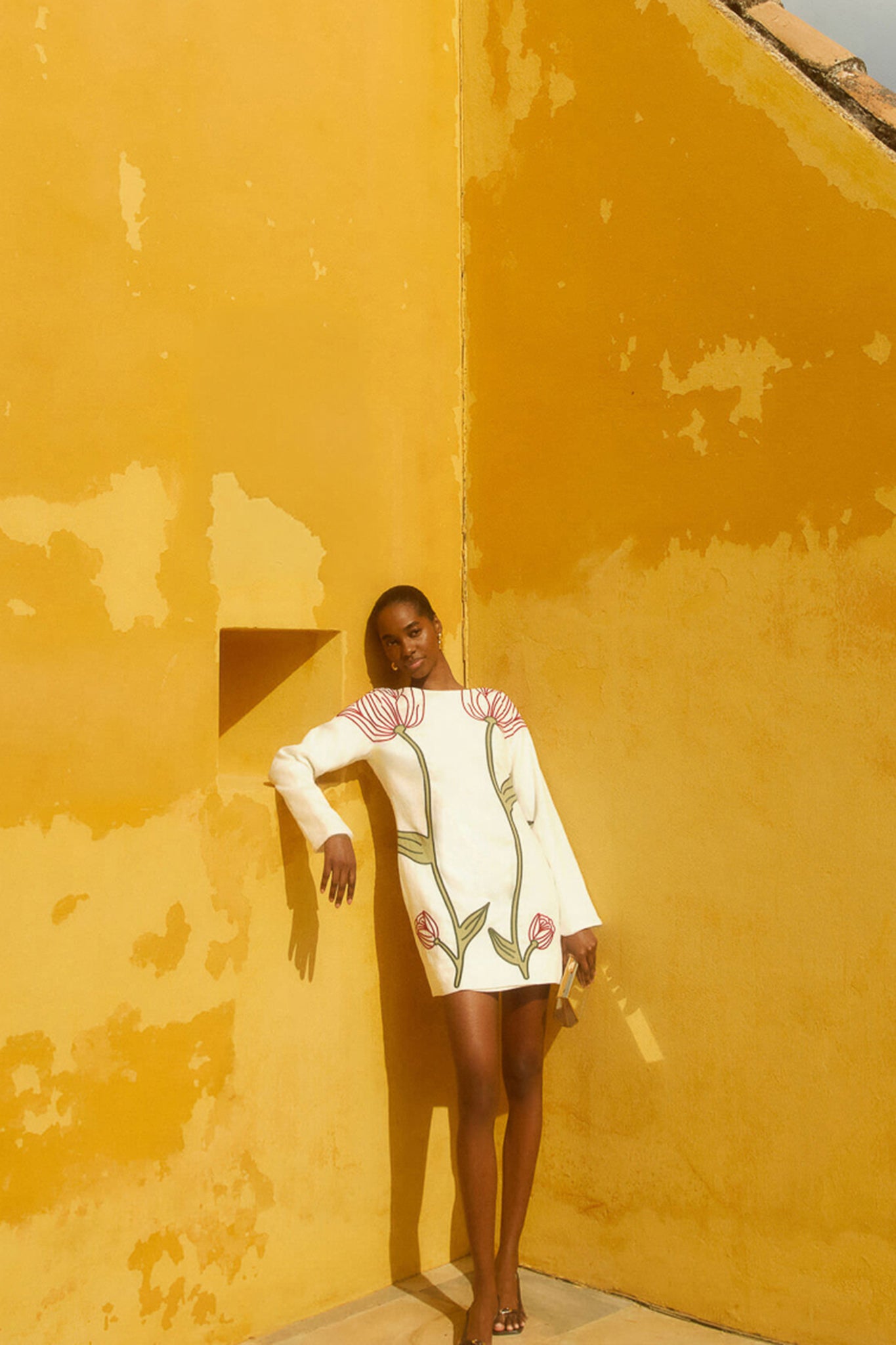 Farm Rio Off-White Flower Long Sleeve Mini Dress Off White / M Farm Rio Off-White Flower Long Sleeve Mini Dress Off White / M