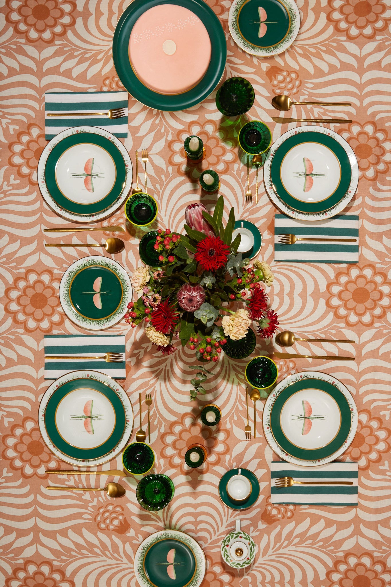 Tudor Large Tablecloth