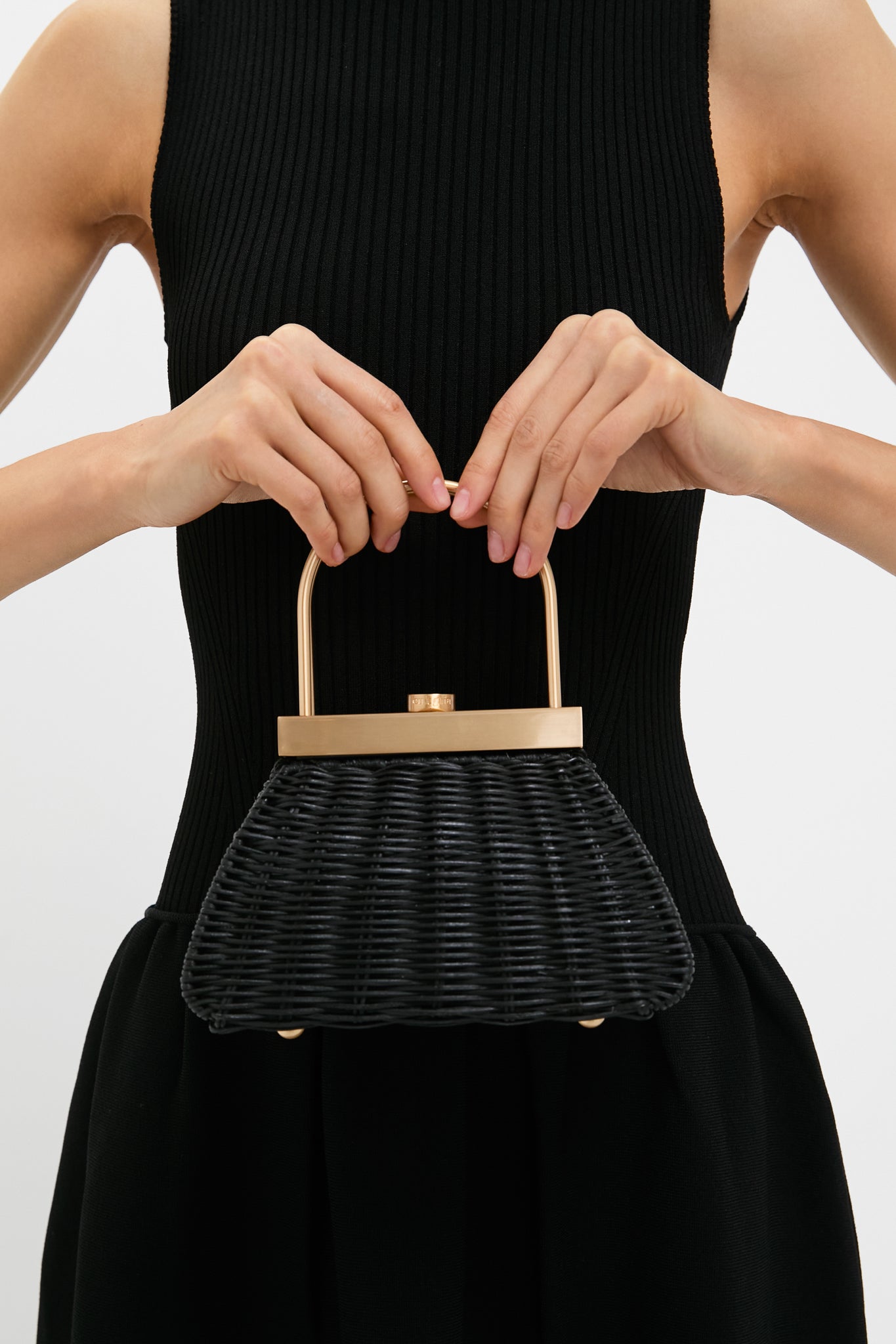 Black Estelle Top Handle | Cult Gaia