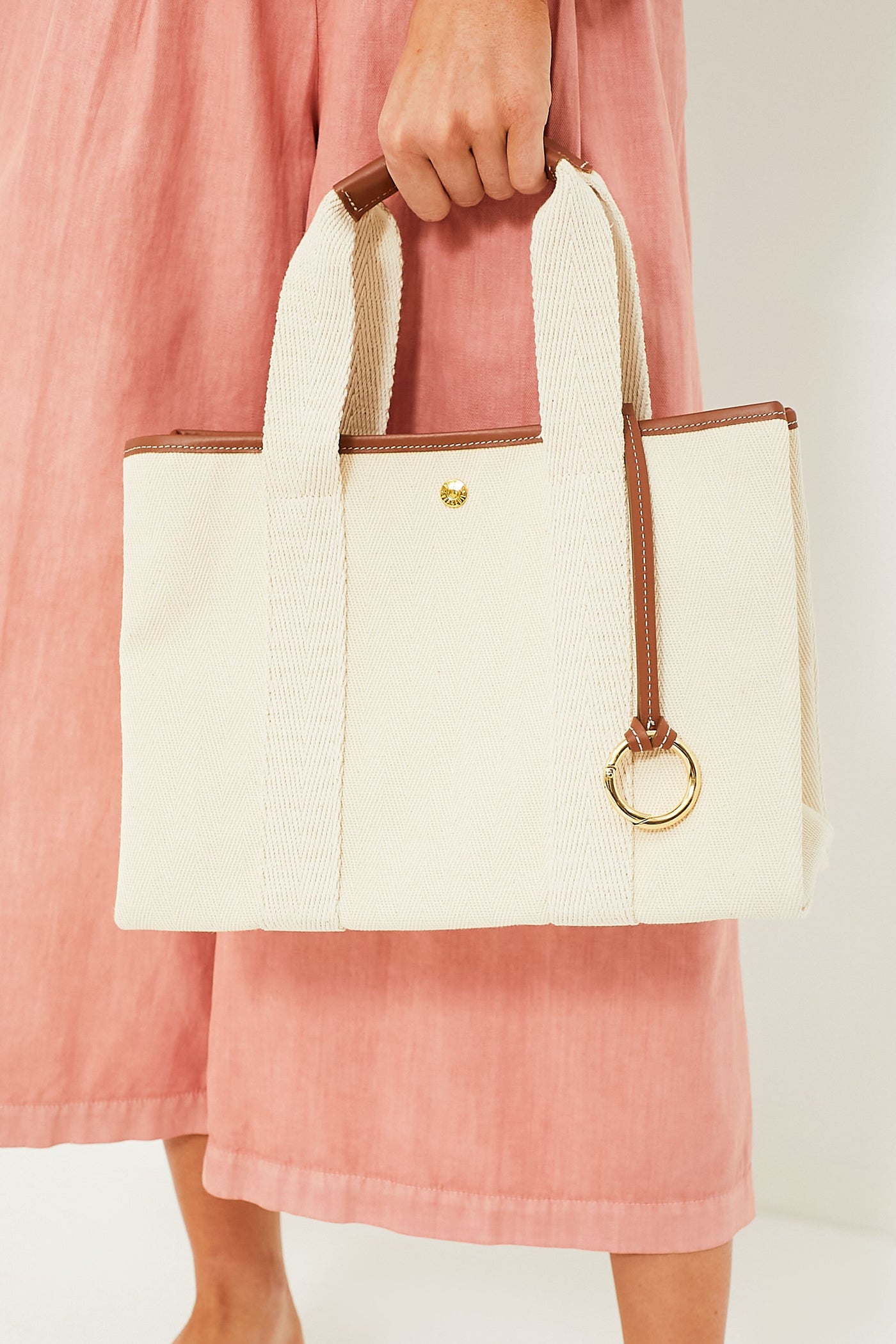 Natural Traversee M Tote