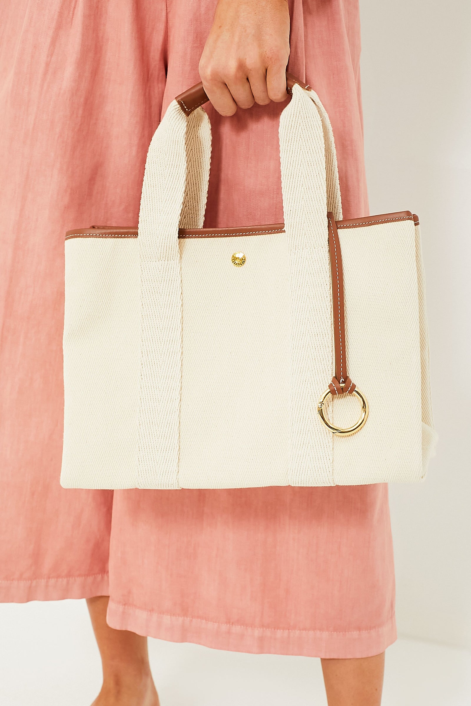 Natural Traversee M Tote