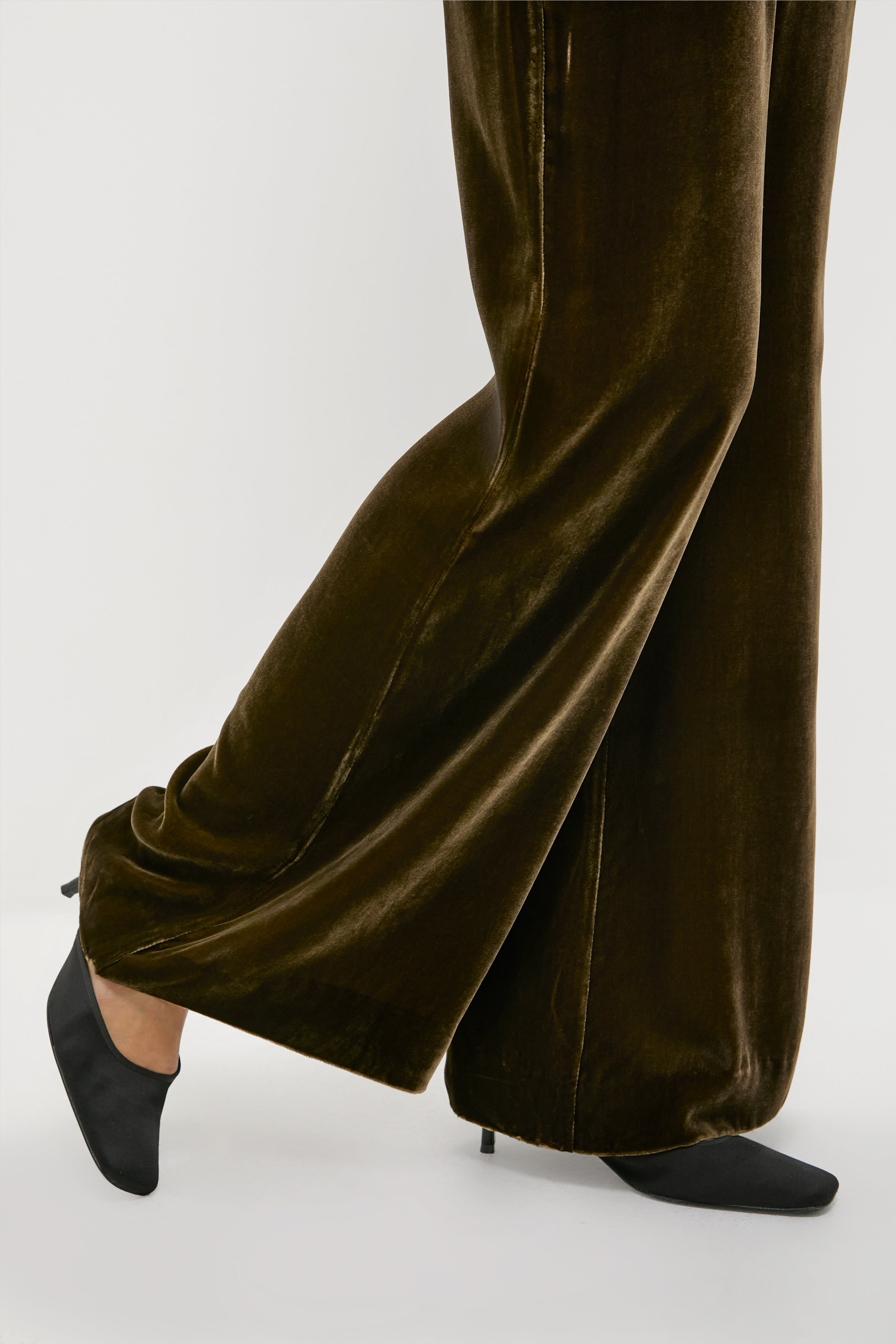 パンツ TUITACI NAVAJO VELVET NAJA PANTS GREEN3 She Knows It Velvet Elastic Waist Pants (Hunter Green) – Nova Lee