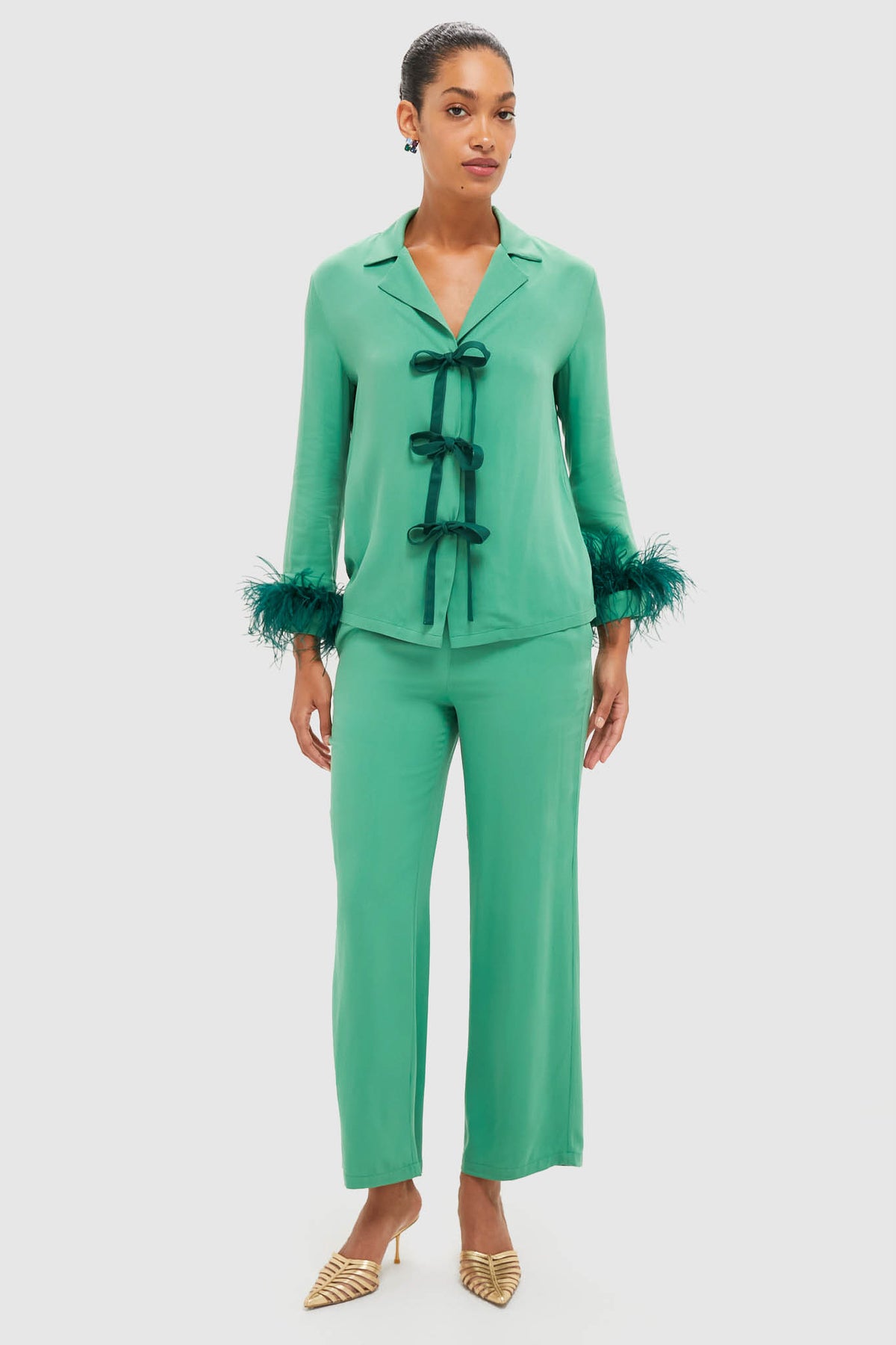 Green Bow Pajama Set with Detachable Feathers