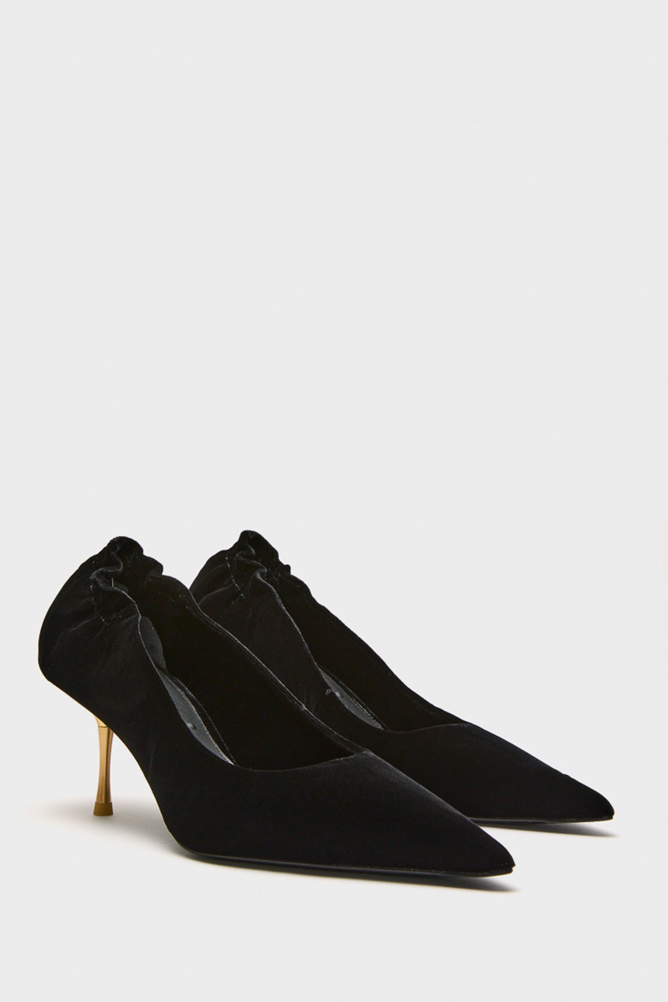 Black Valentina Pump