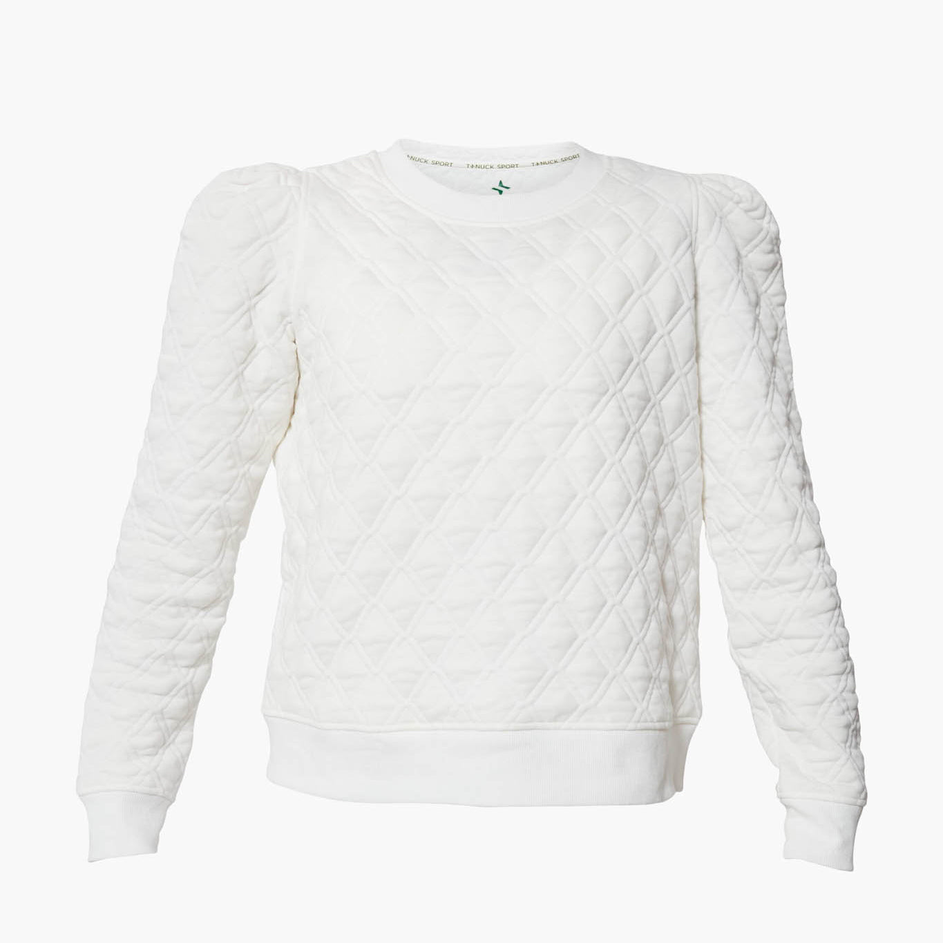 White puff outlet sleeve jumper