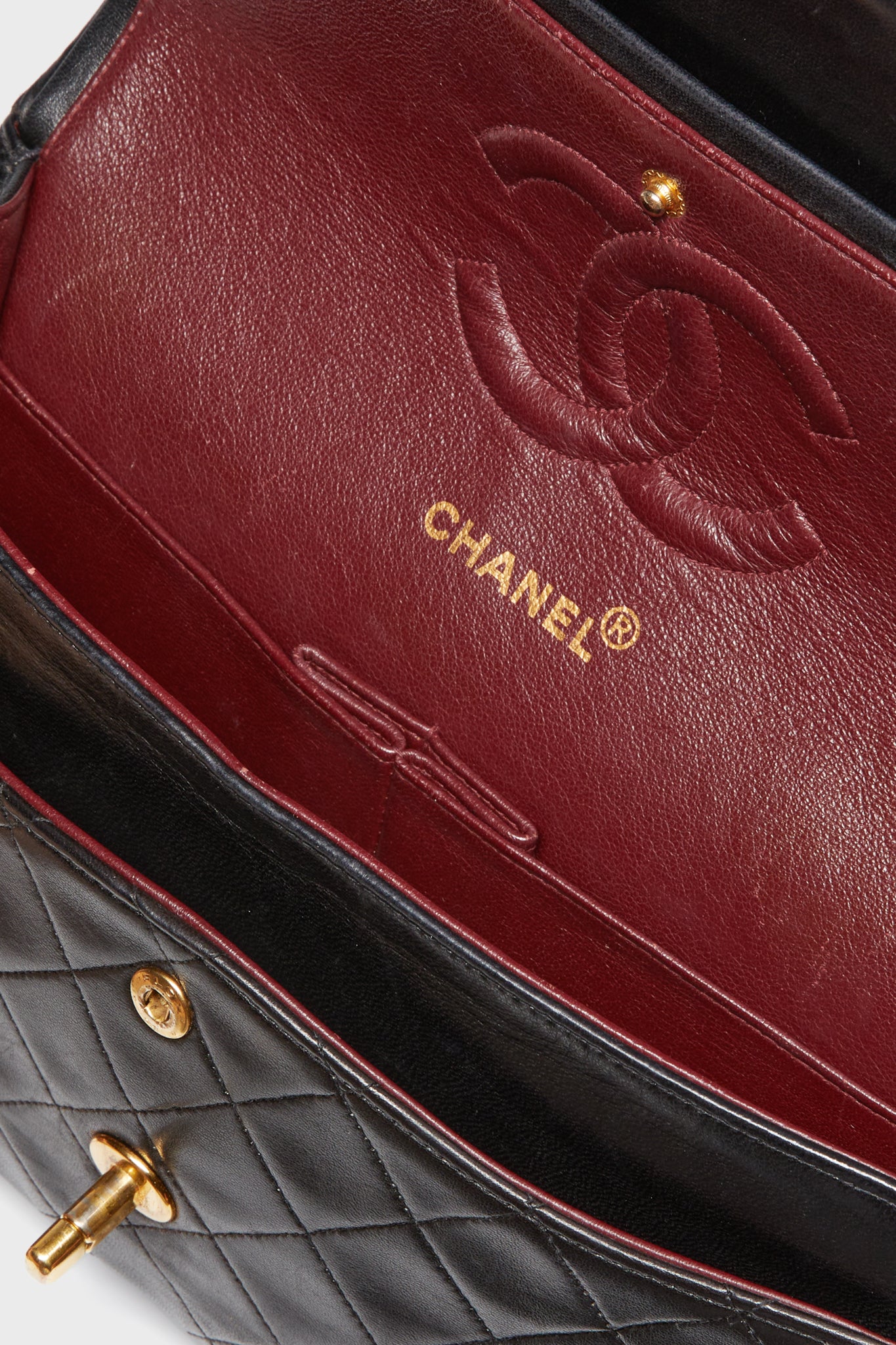 CHANEL Black Lambskin Medium Vintage Classic Double Flap Shoulder Bag